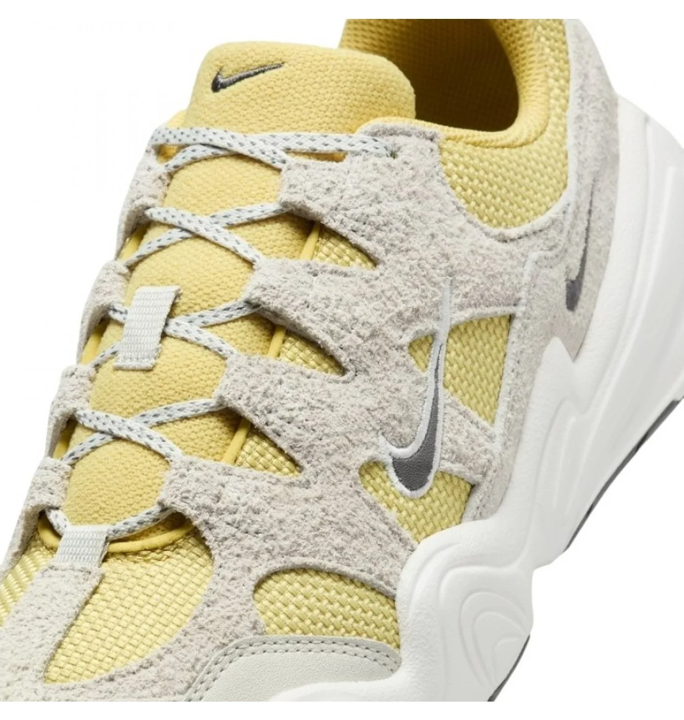 W NIKE TECH  HERA