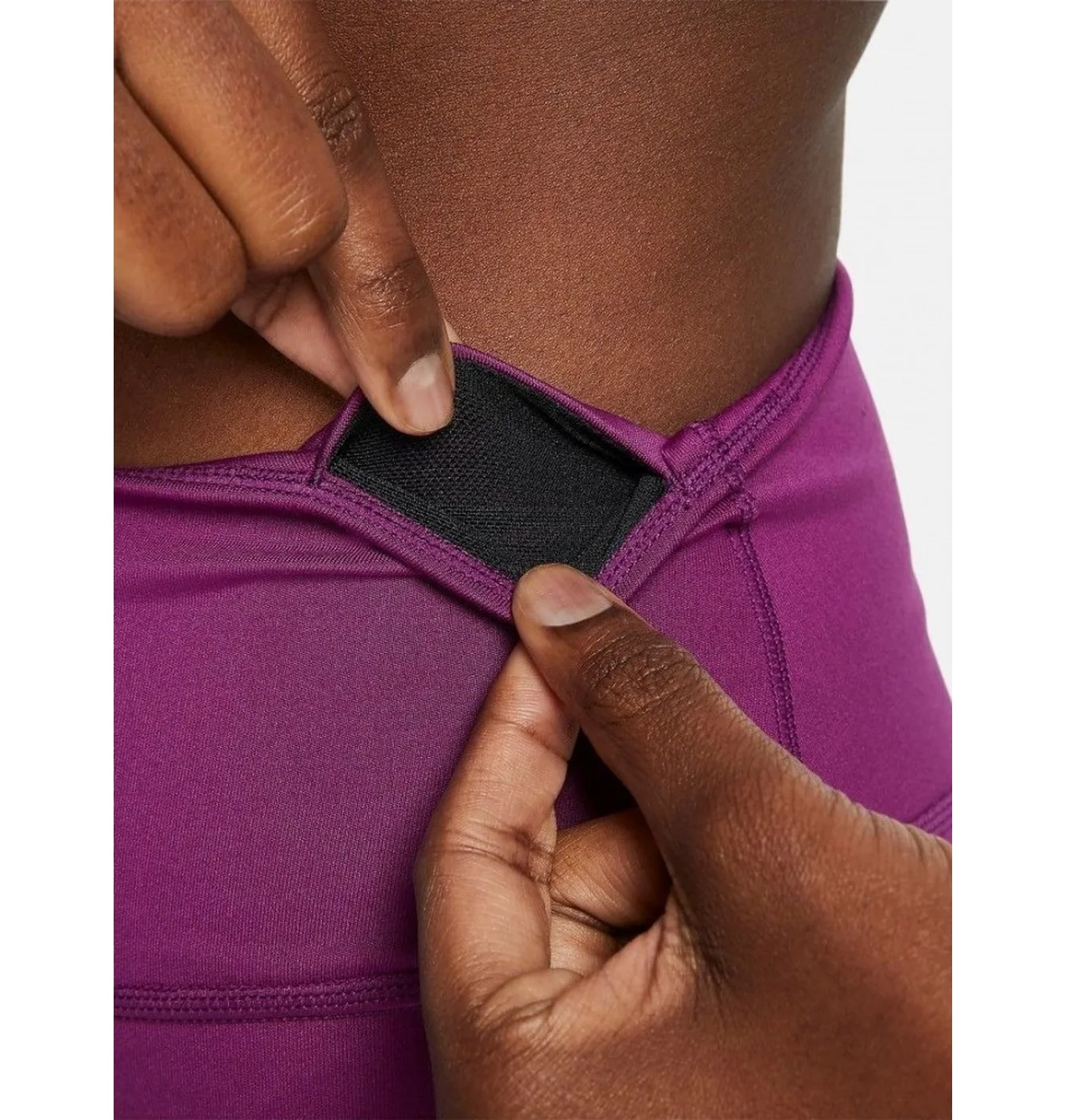 NIKE DRI FIT FAST