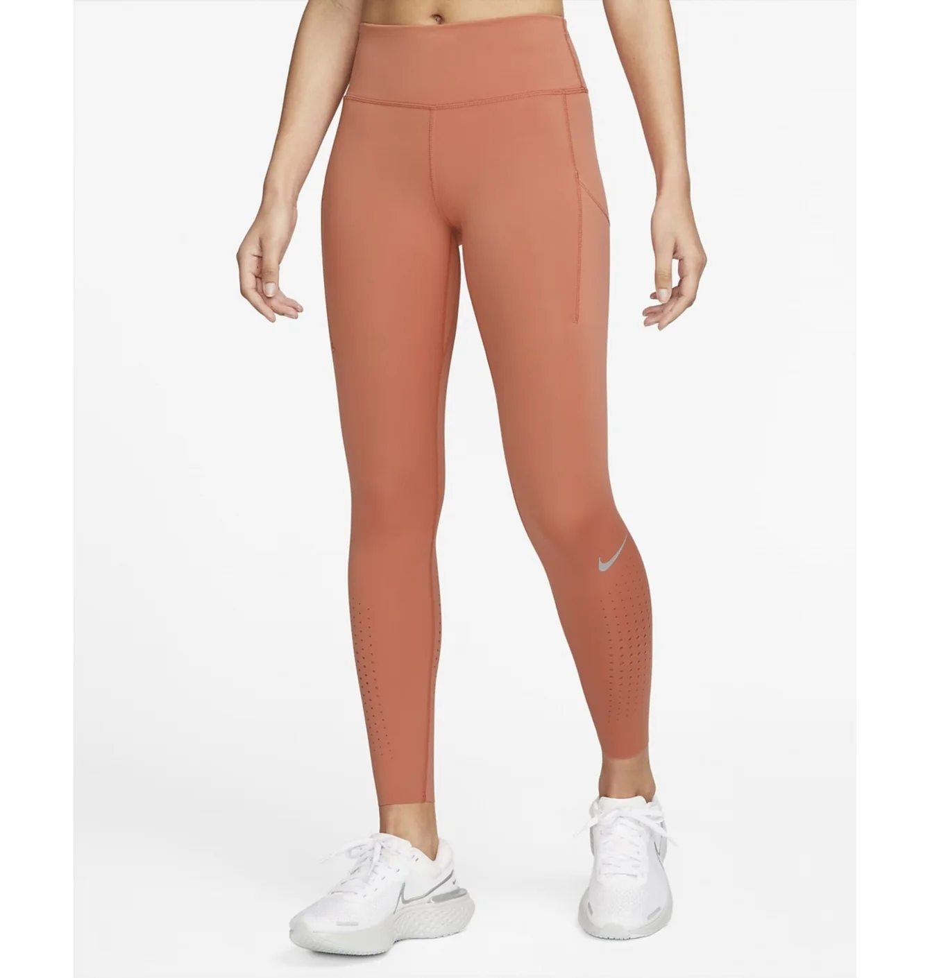NIKE EPIC LUXE