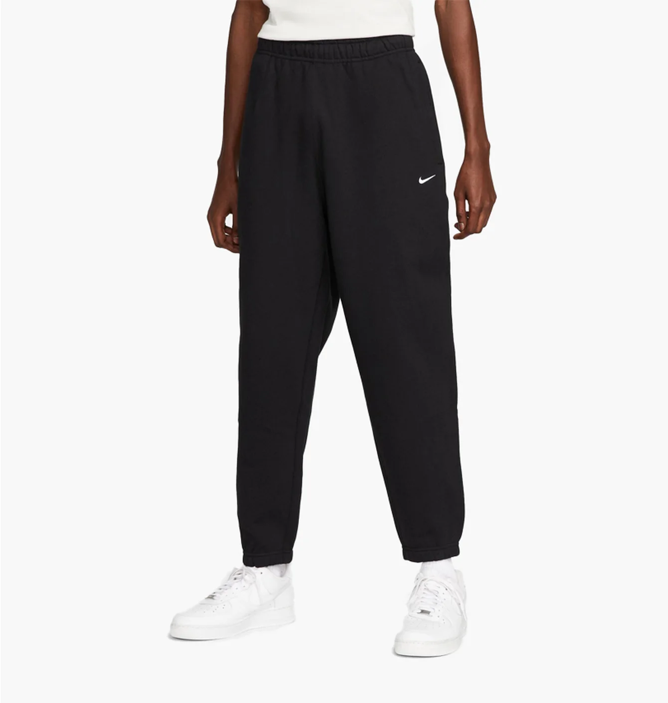 NIKE SOLO SWOOSH