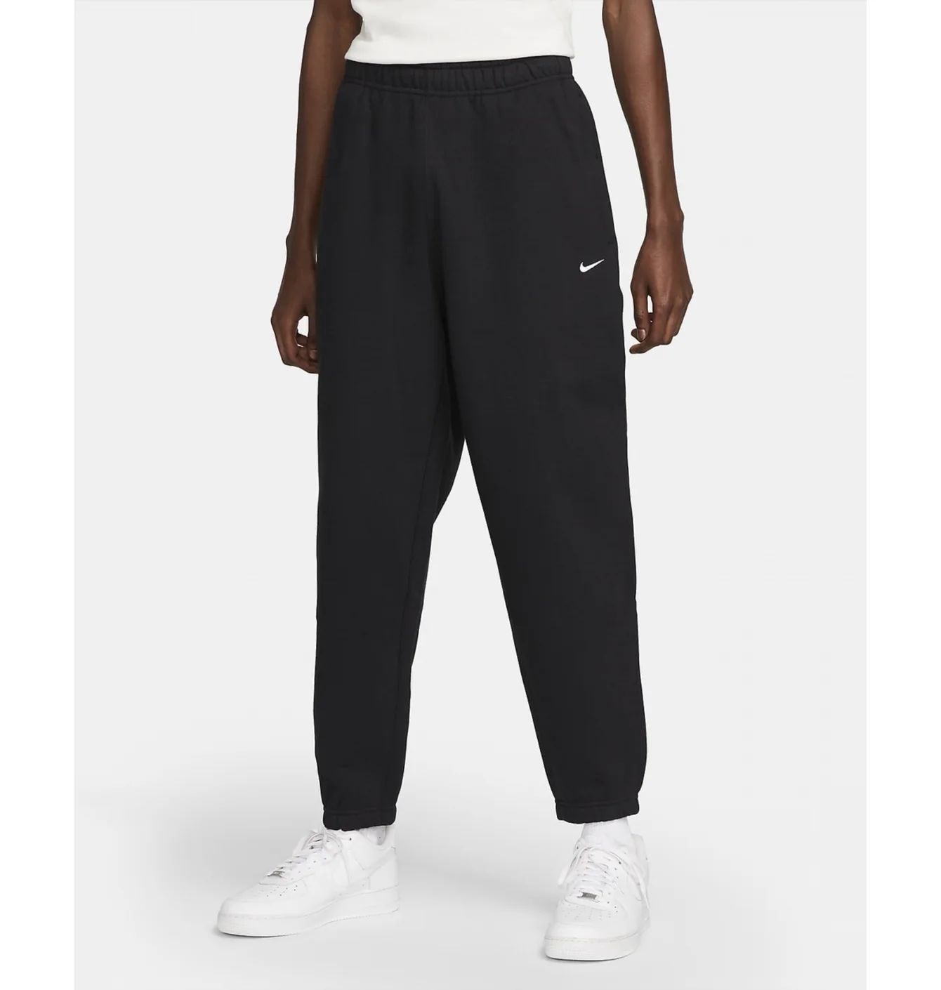 NIKE SOLO SWOOSH