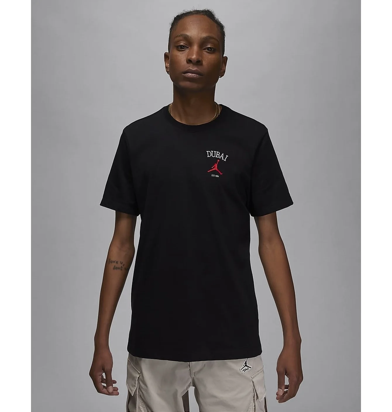 Футболка чоловіча Air Jordan T-Shirt Dubai Black HF1447-010