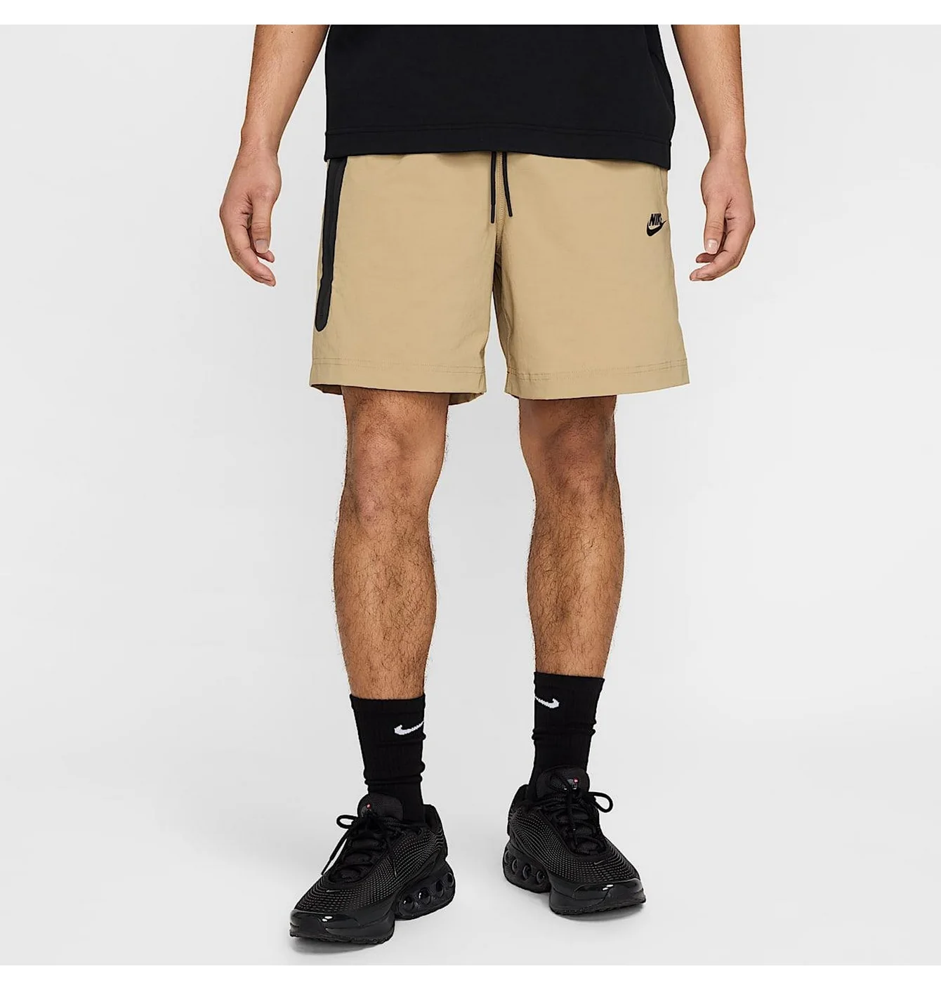 Шорти чоловічі Nike Tech Beige