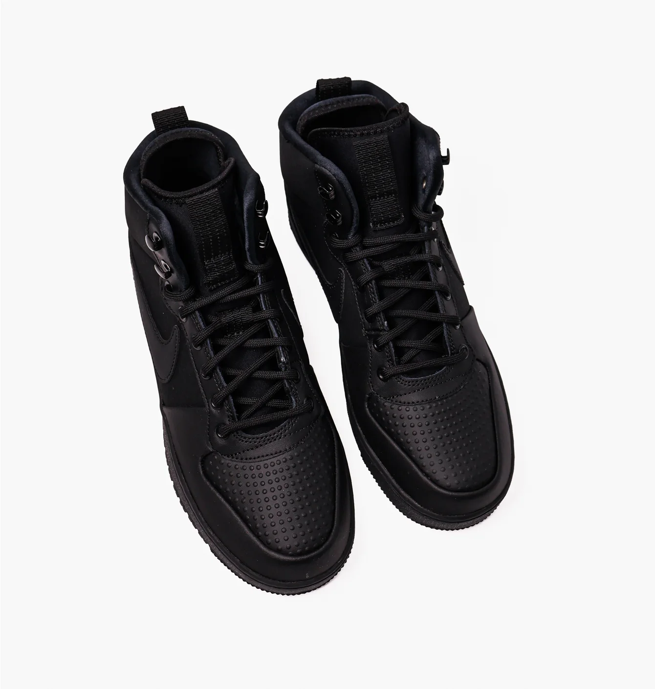 Nike Court Borough Mid Winter