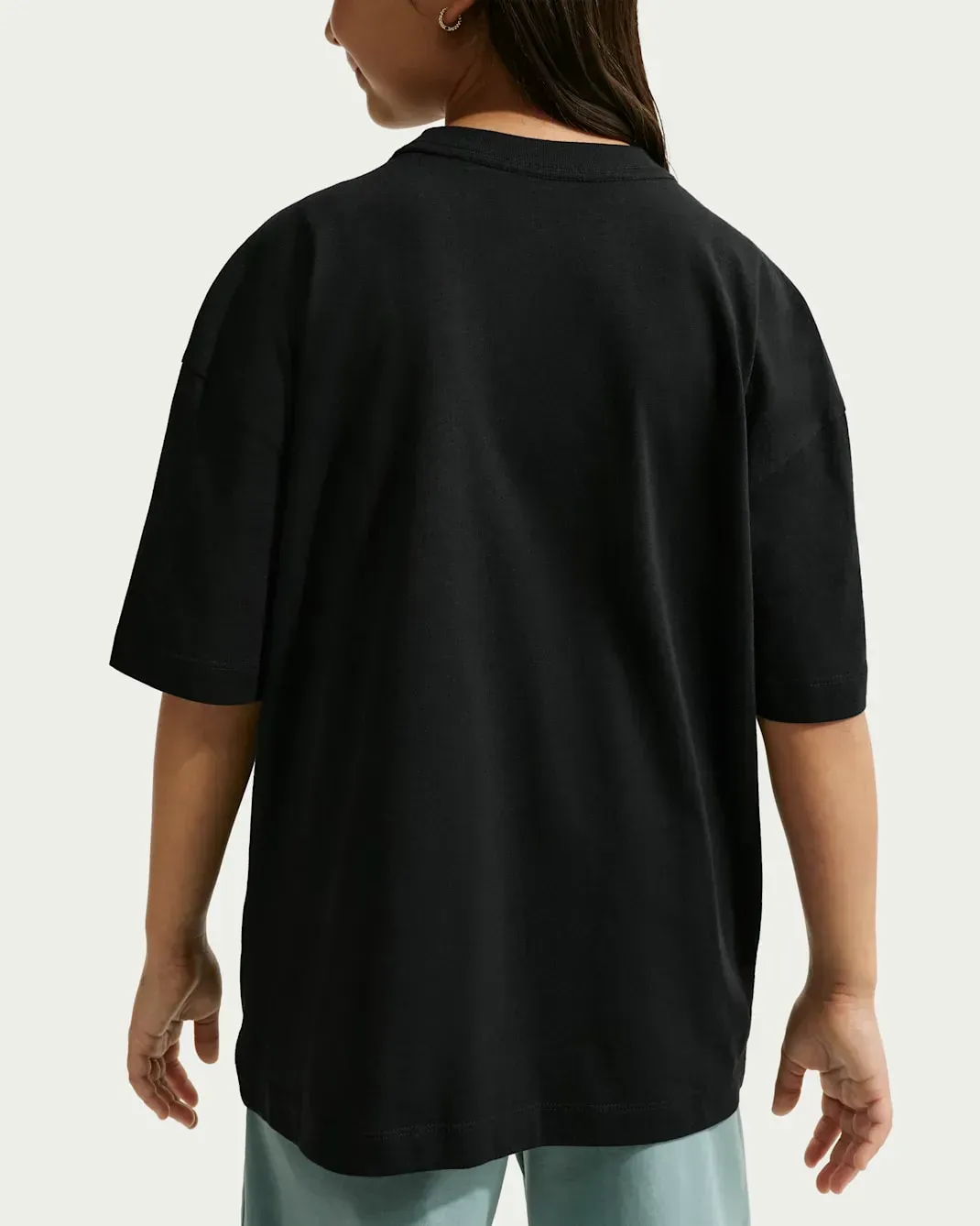 Футболка підліткова Nike Sportswear Oversized T-Shirt (II1167-010)