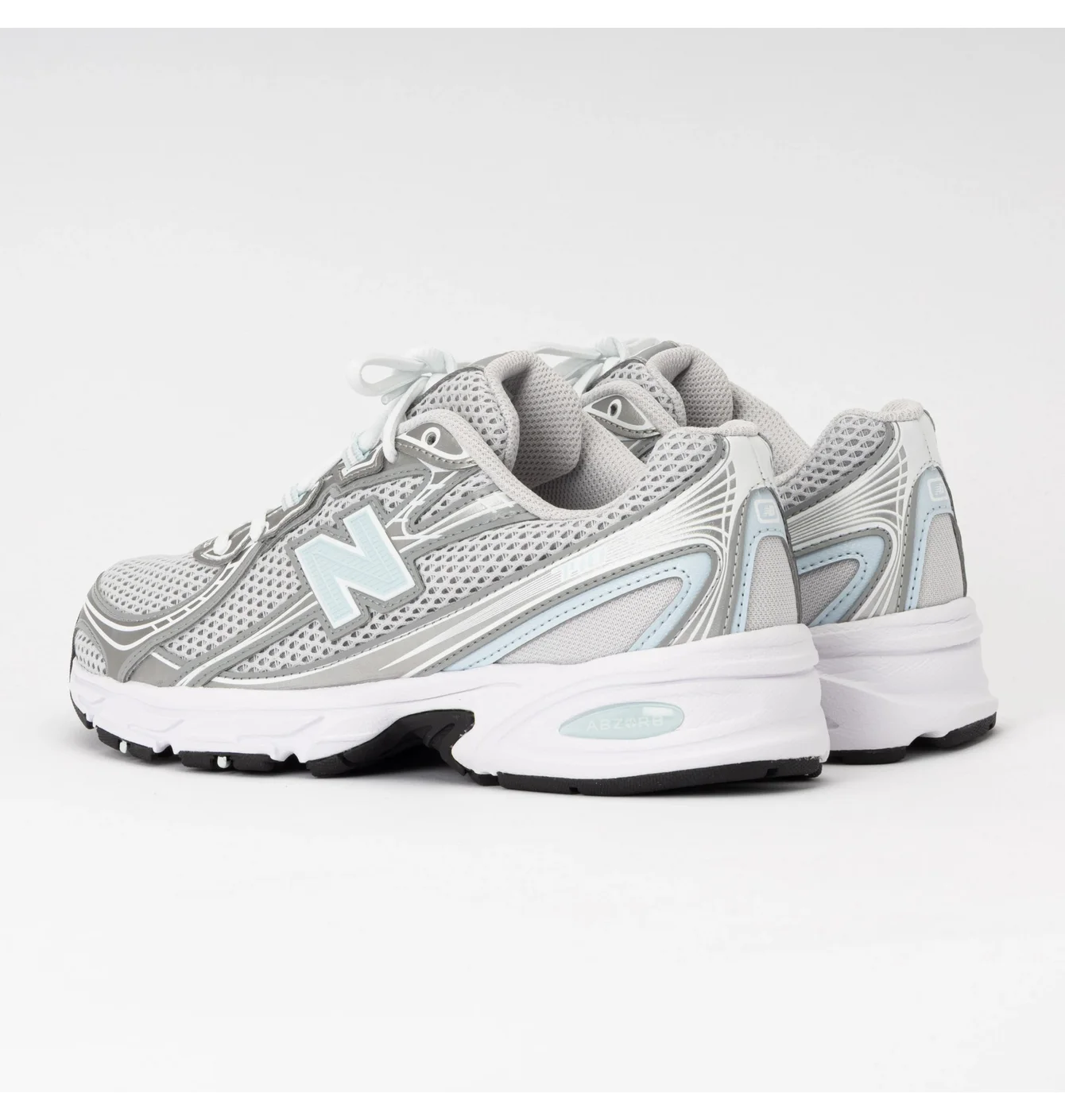 NEW BALANCE 740