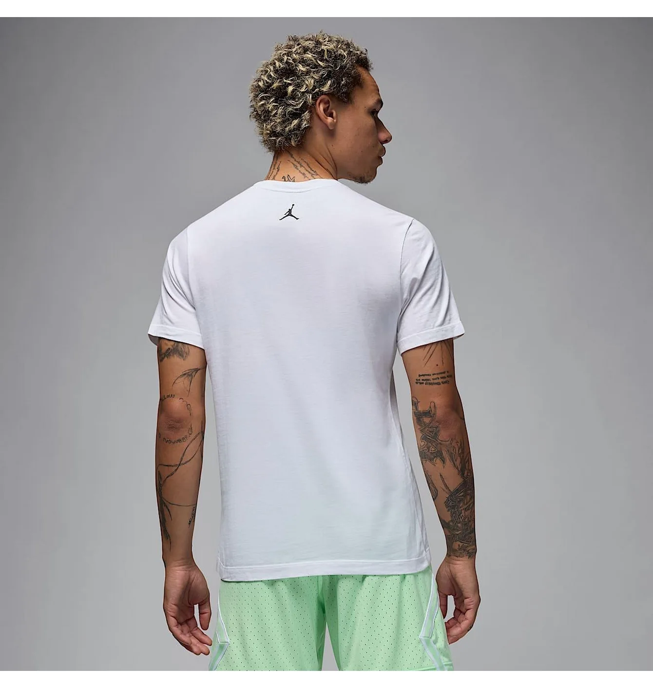 Футболка чоловіча Air Jordan Sprt Dri-Fit Gfx Ss Crew White HQ7984-100