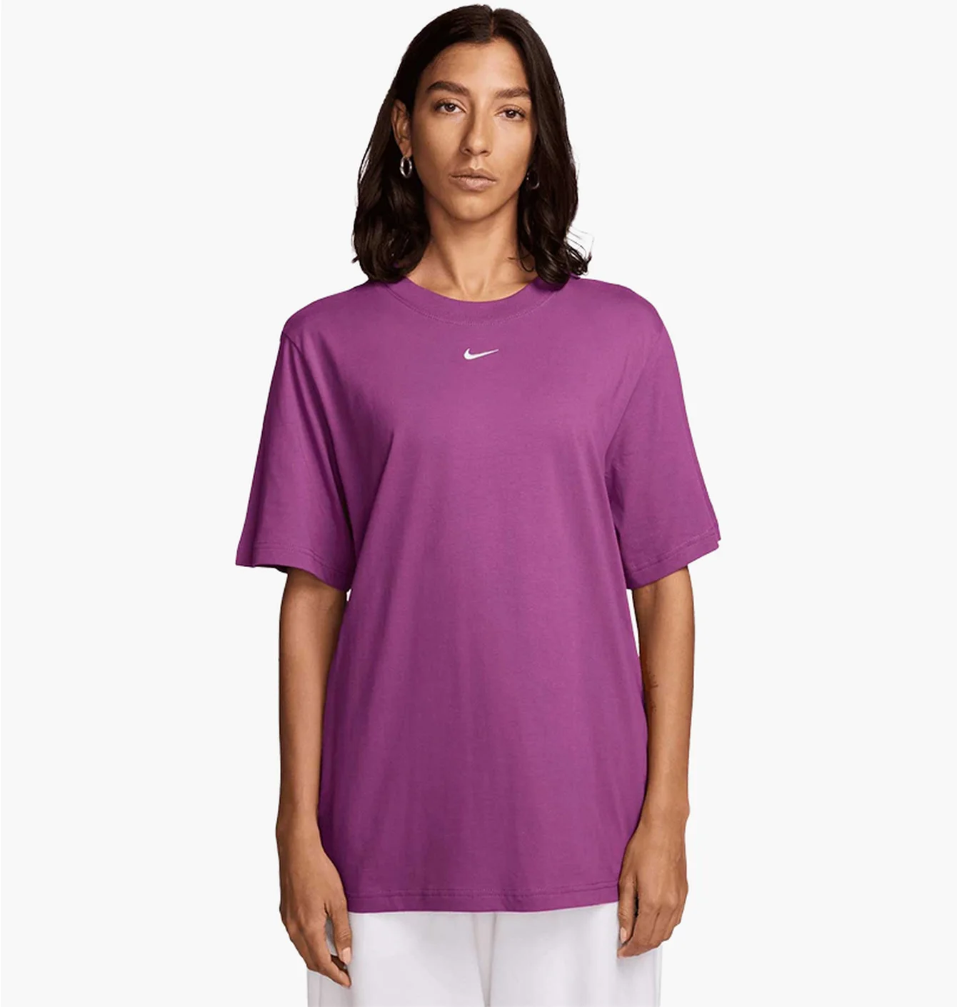 NIKE SPORTSWEAR ESSENTIAL BOYFRIEND T-SHIRT