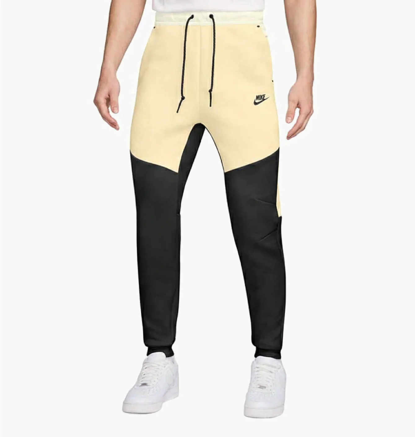 Штани Nike Sportswear Tech Fleece