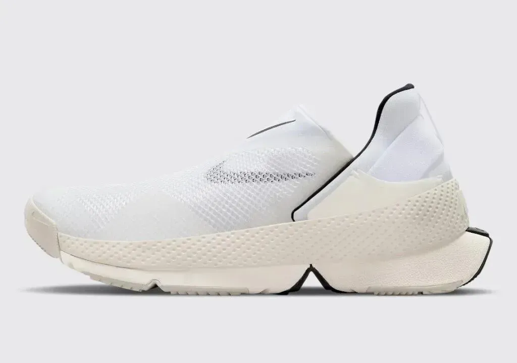 Nike Go FlyEase White