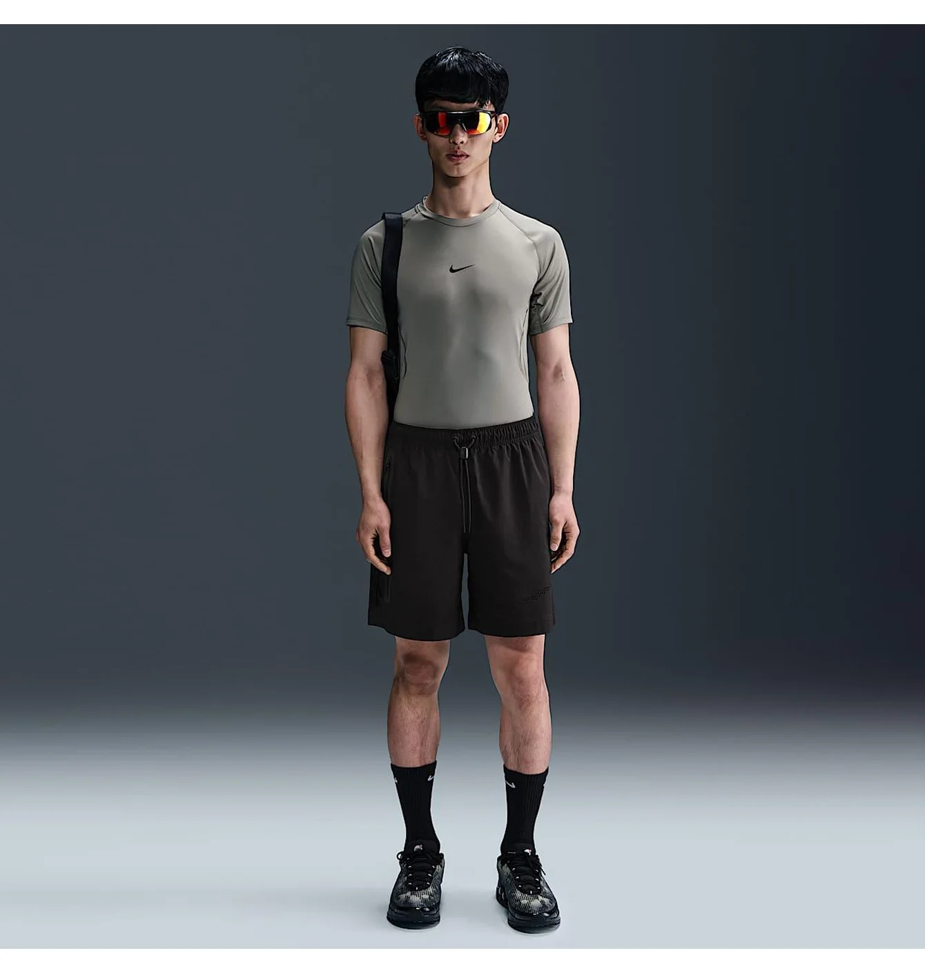 Шорти Nike Tech
