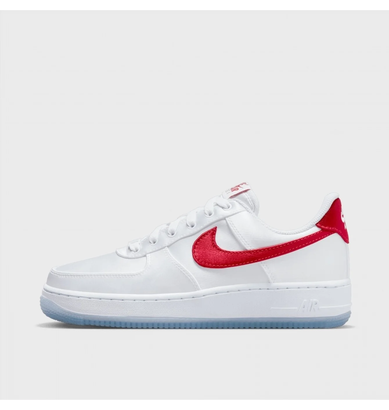 W AIR FORCE 1 07  ESS