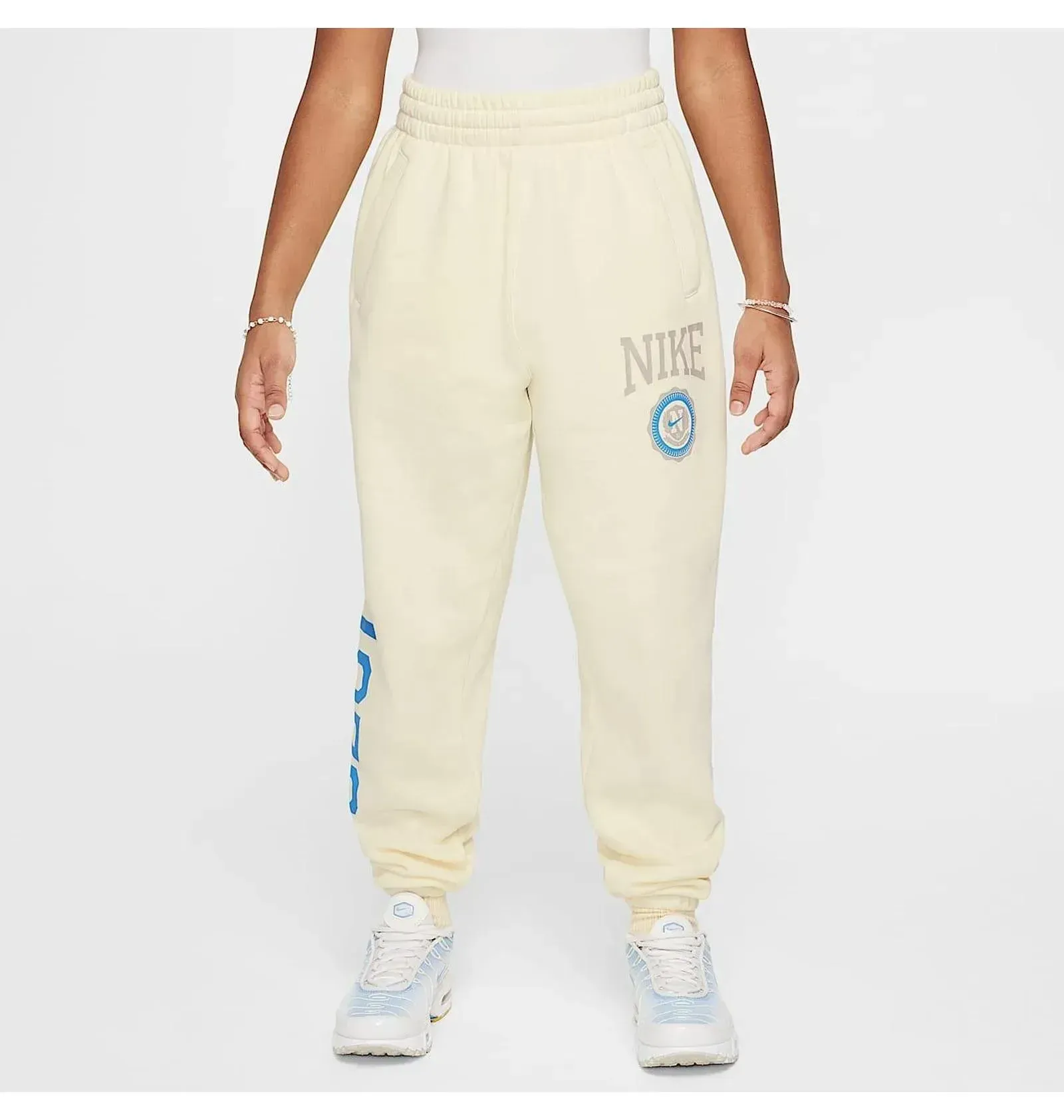 Спортивний костюм дитячий Nike Sportswear Club Fleece Beige (HJ3371-113__HJ3374-113)