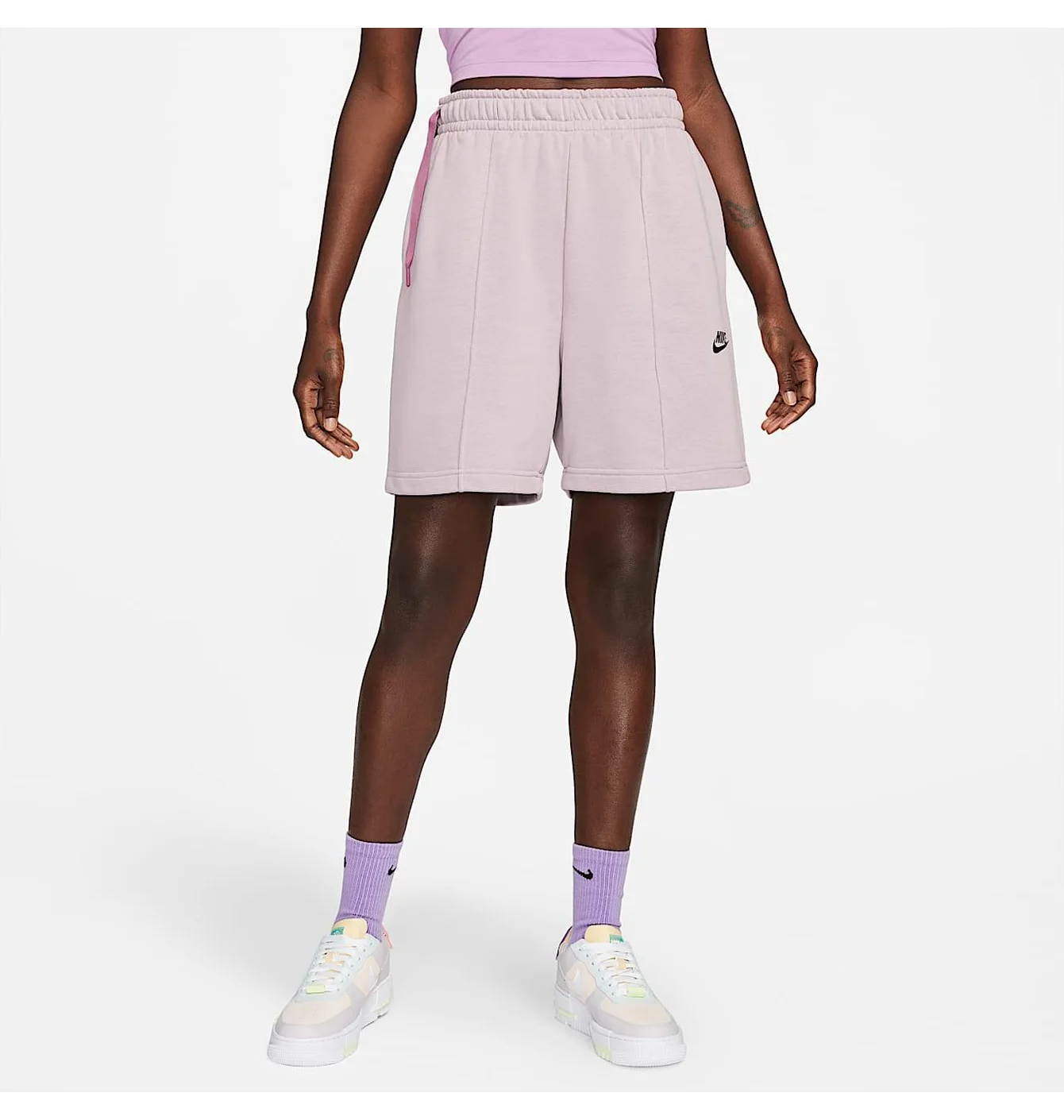 Шорти Nike бузкові