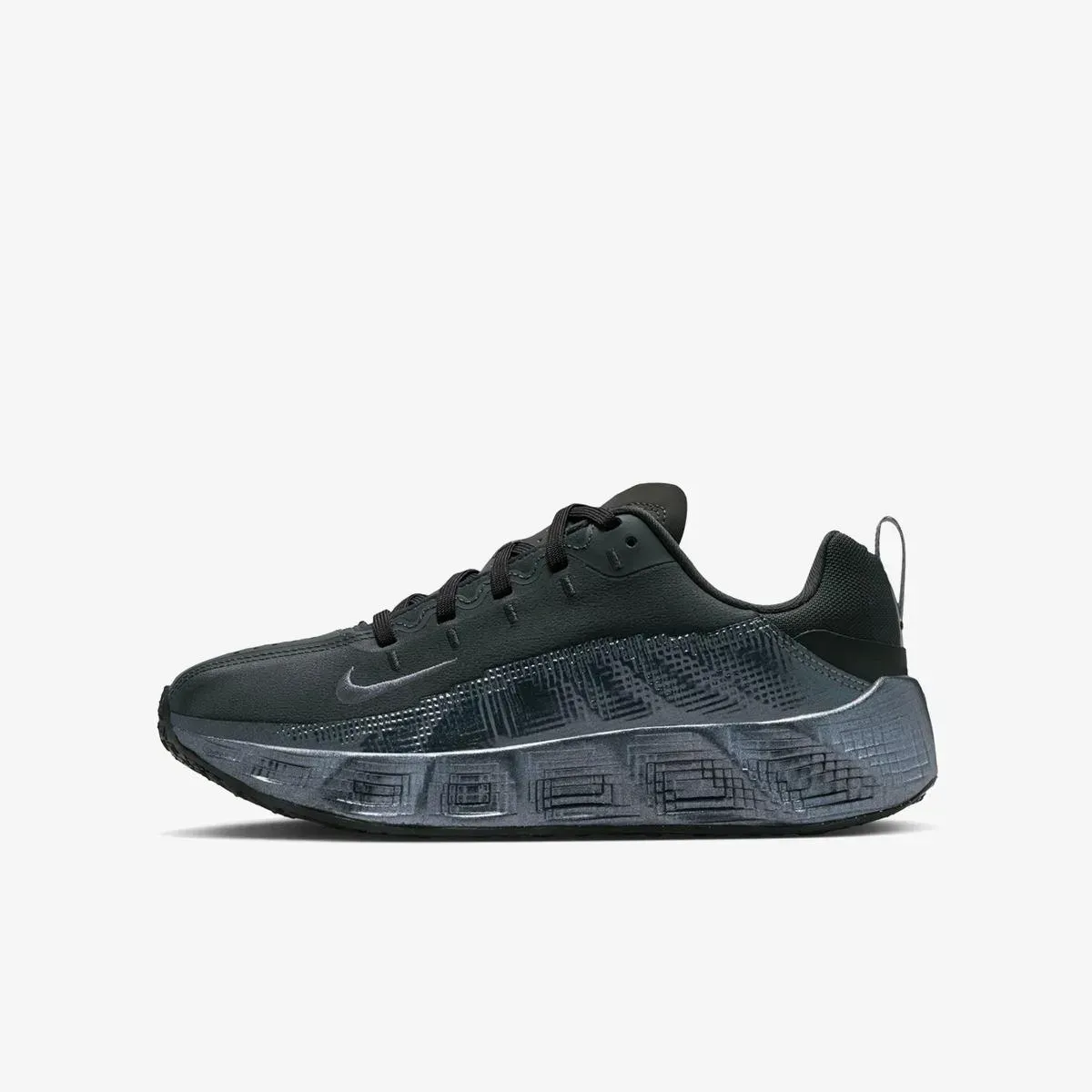Кросівки дитячі Nike Ava Rover Se (HV9220-001)