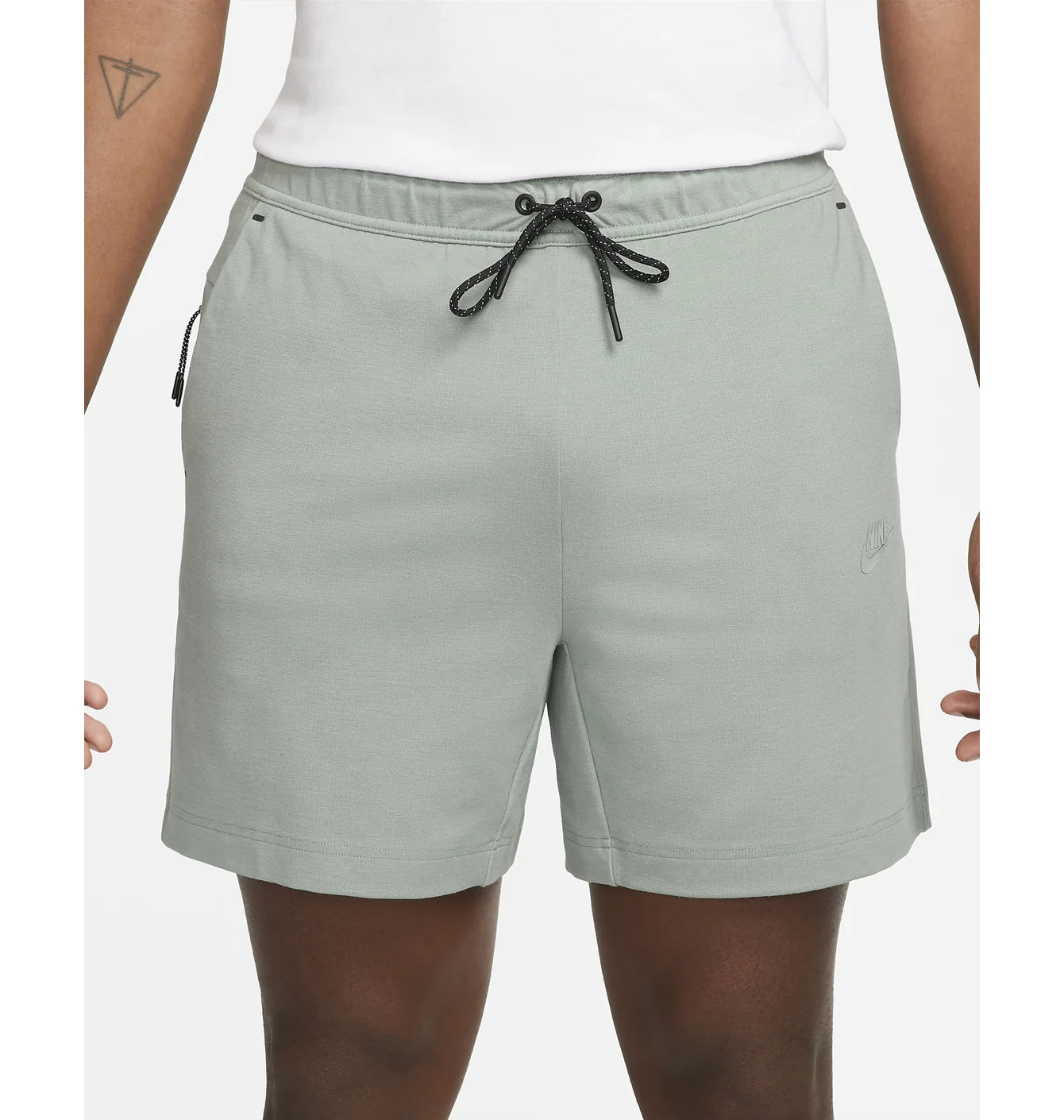 Шорты Nike Sportswear Tech Fleece Lightweight