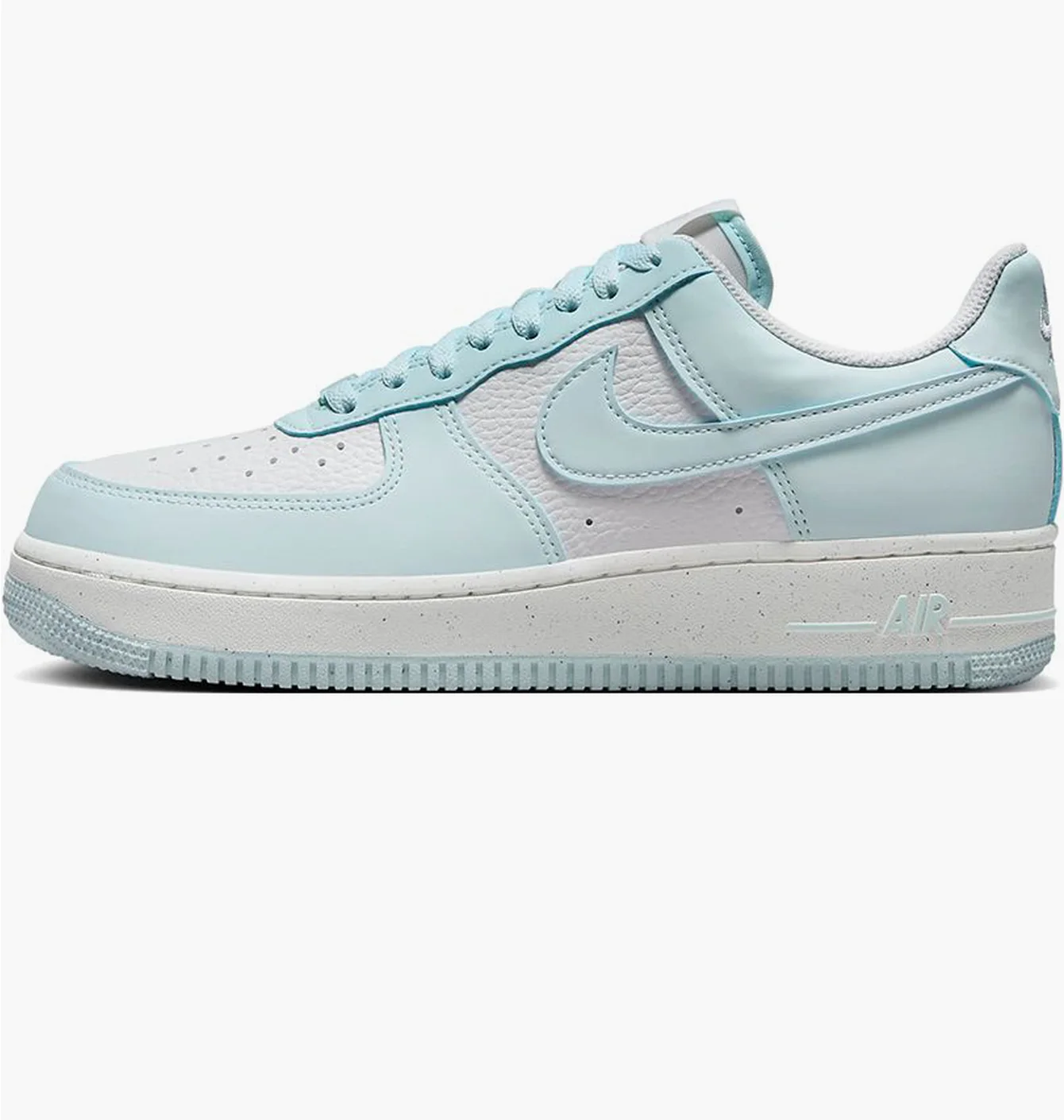 W NIKE AIR FORCE 1