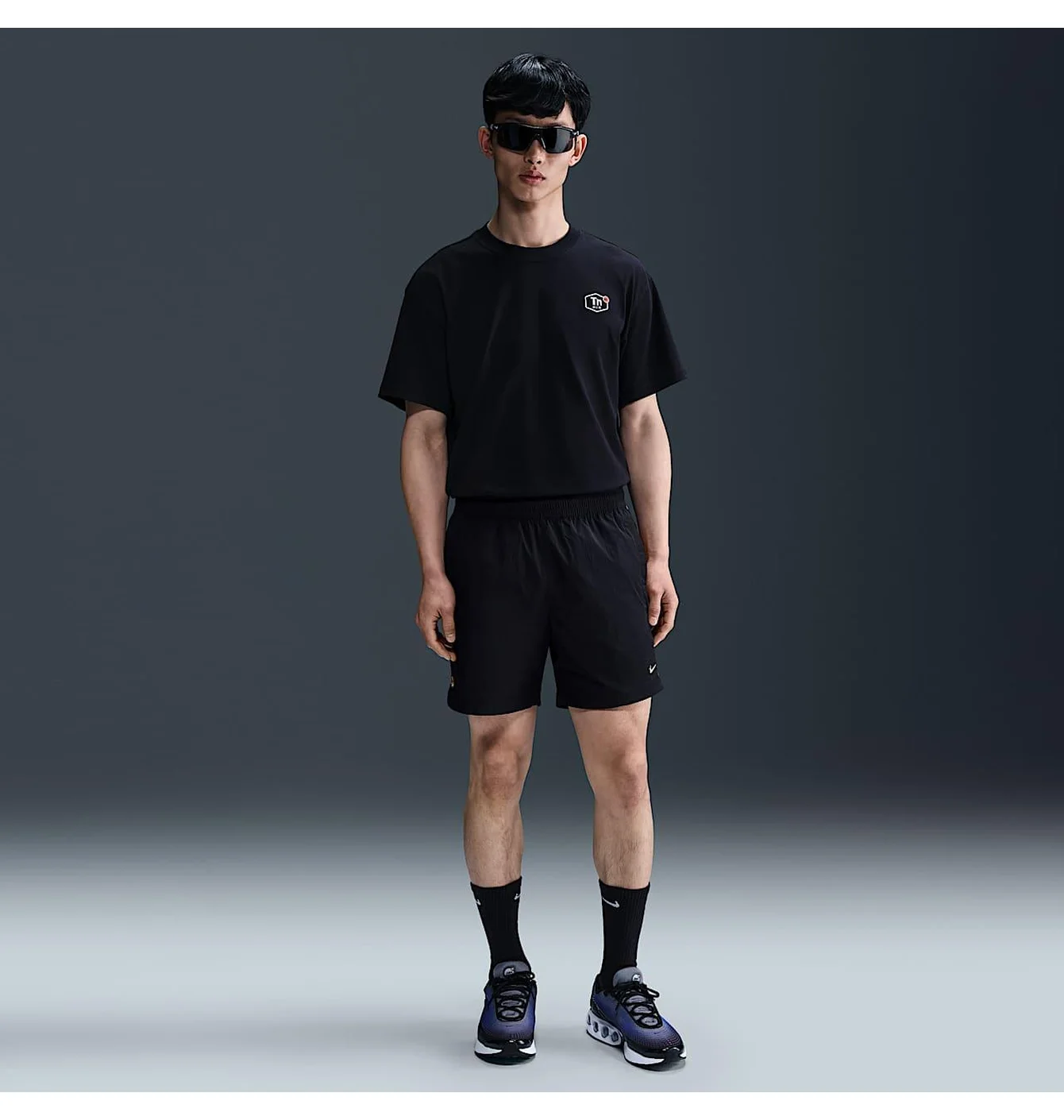 NIKE SPORTSWEAR