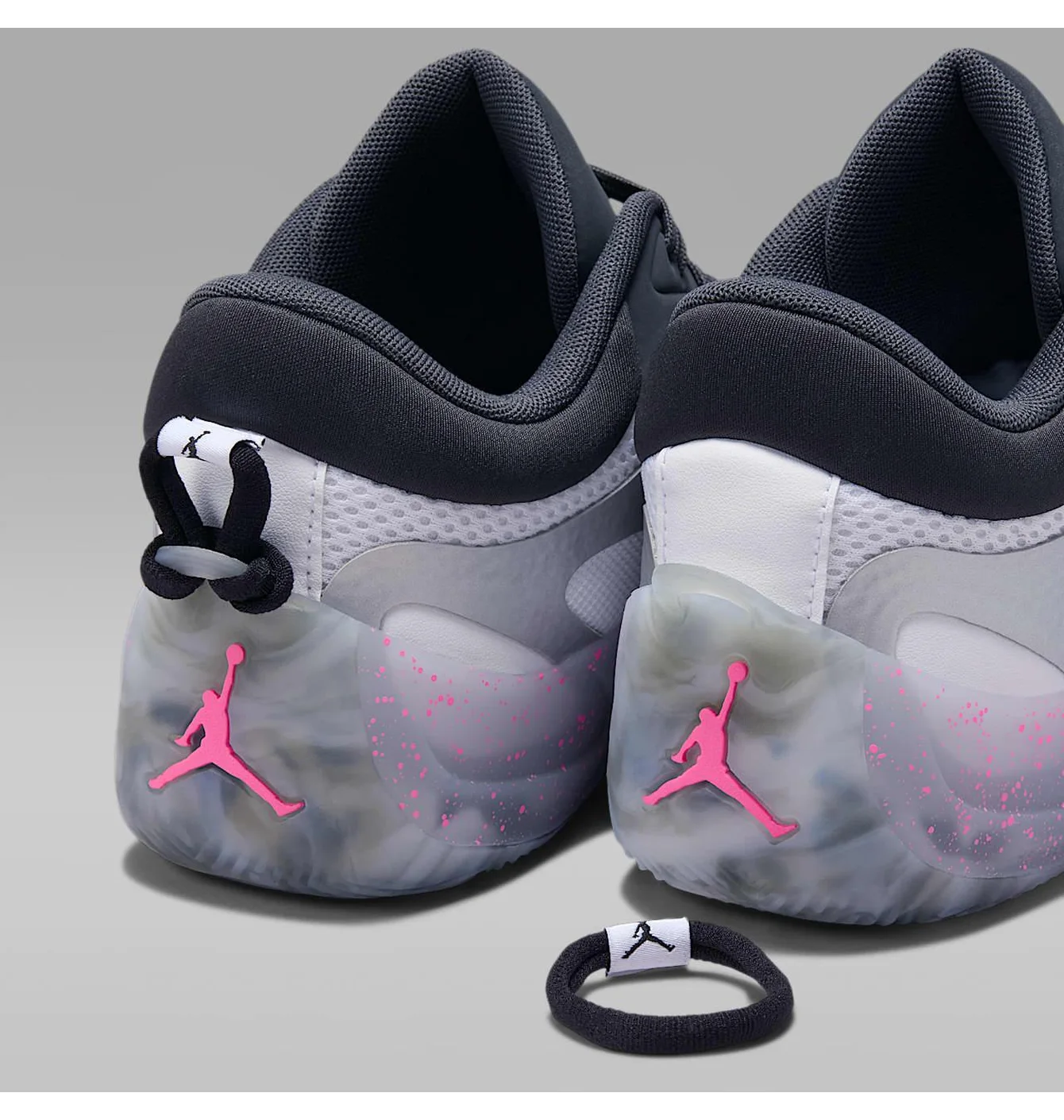 Кросівки жіночі Air Jordan Heir Series 2 Grey HV4417-100