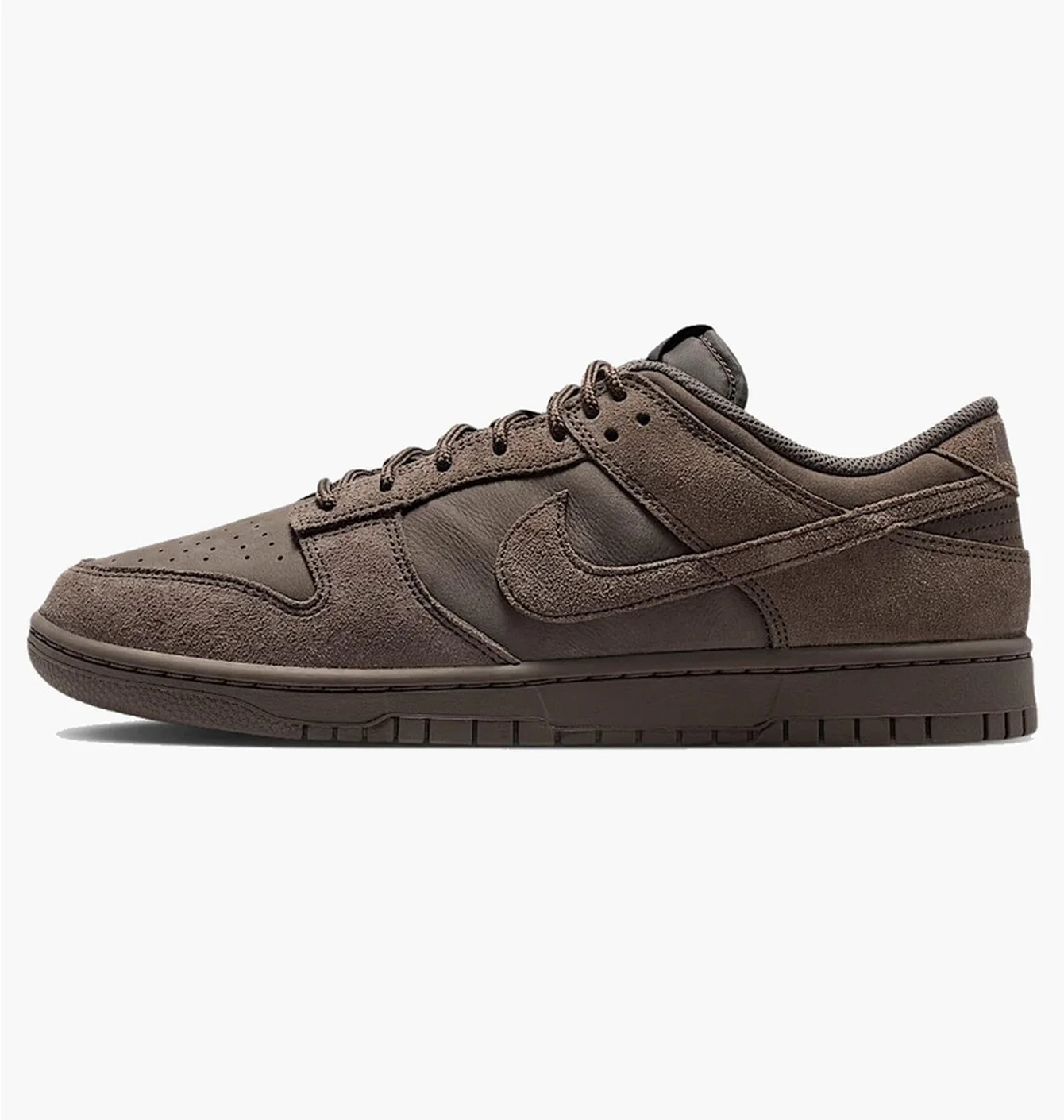 Nike Dunk Low Brown