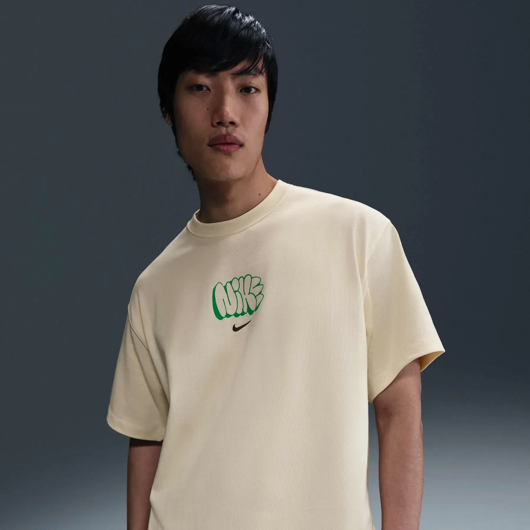 Футболка Nike SoloSwooth