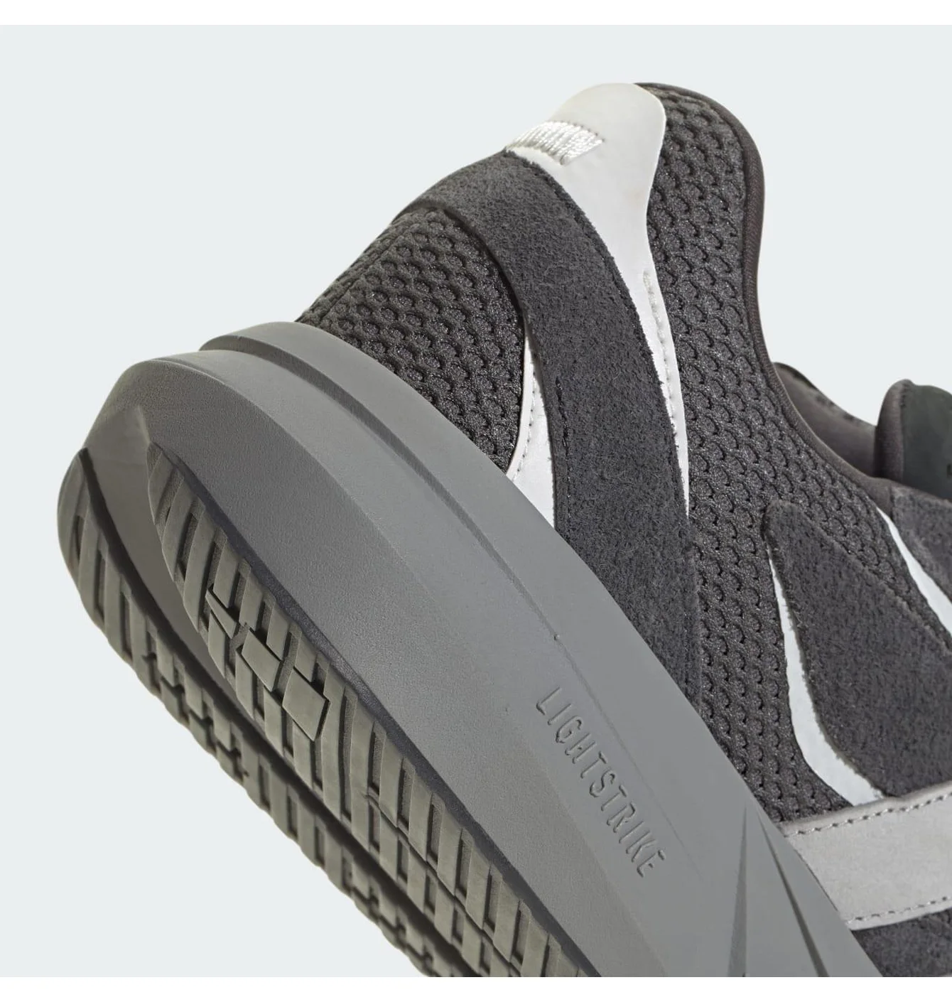 Adidas Lightblaze