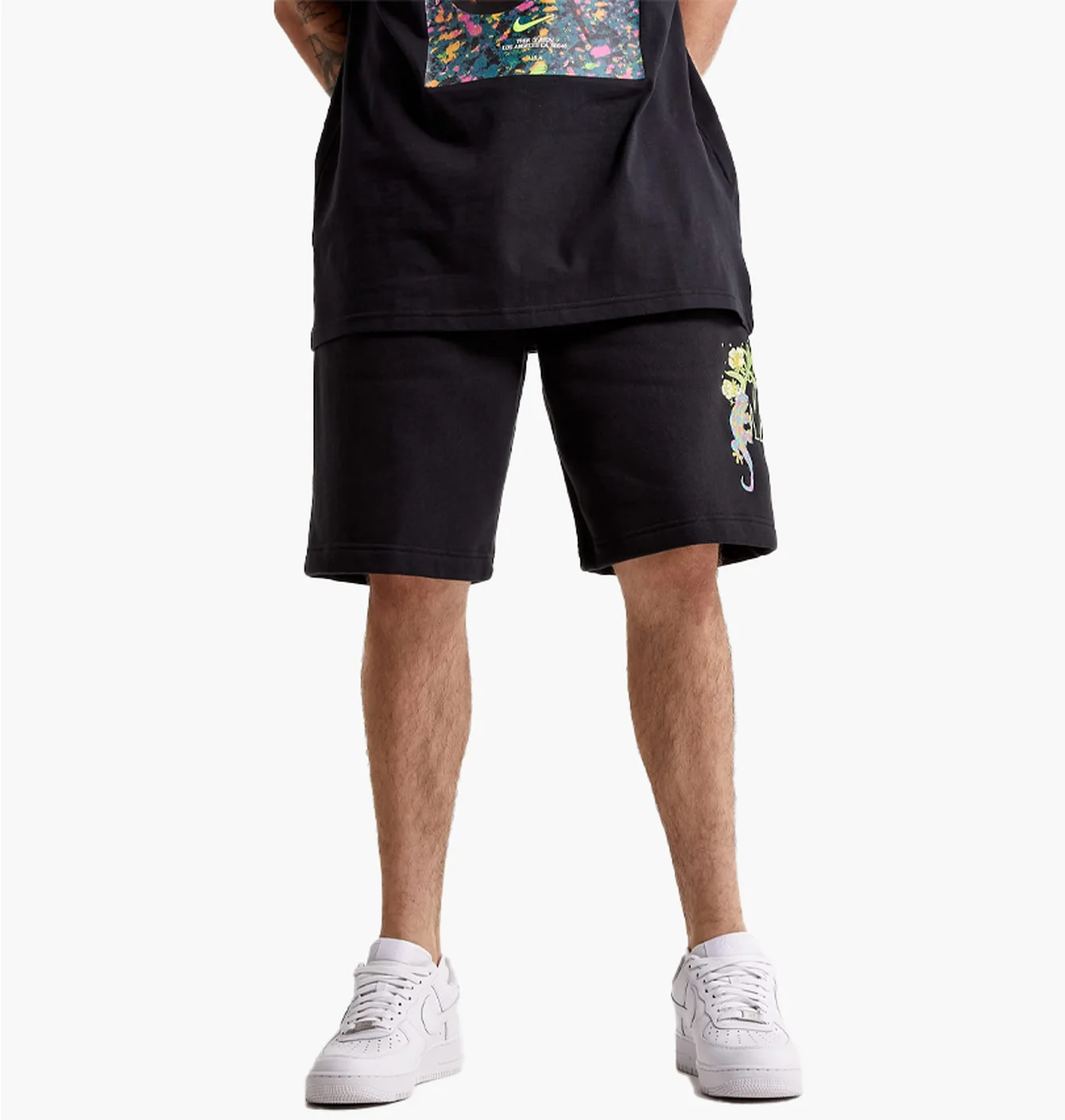 Nike Sportswear Men's Fleece Embroidered Graphic Shorts (Black)