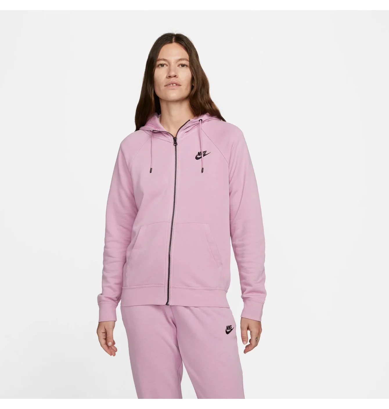 NIKE SPORSWEAR