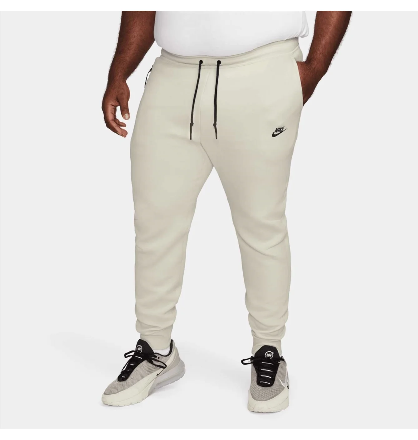 Штани чоловічі Nike Sportswear Tech Fleece Beige