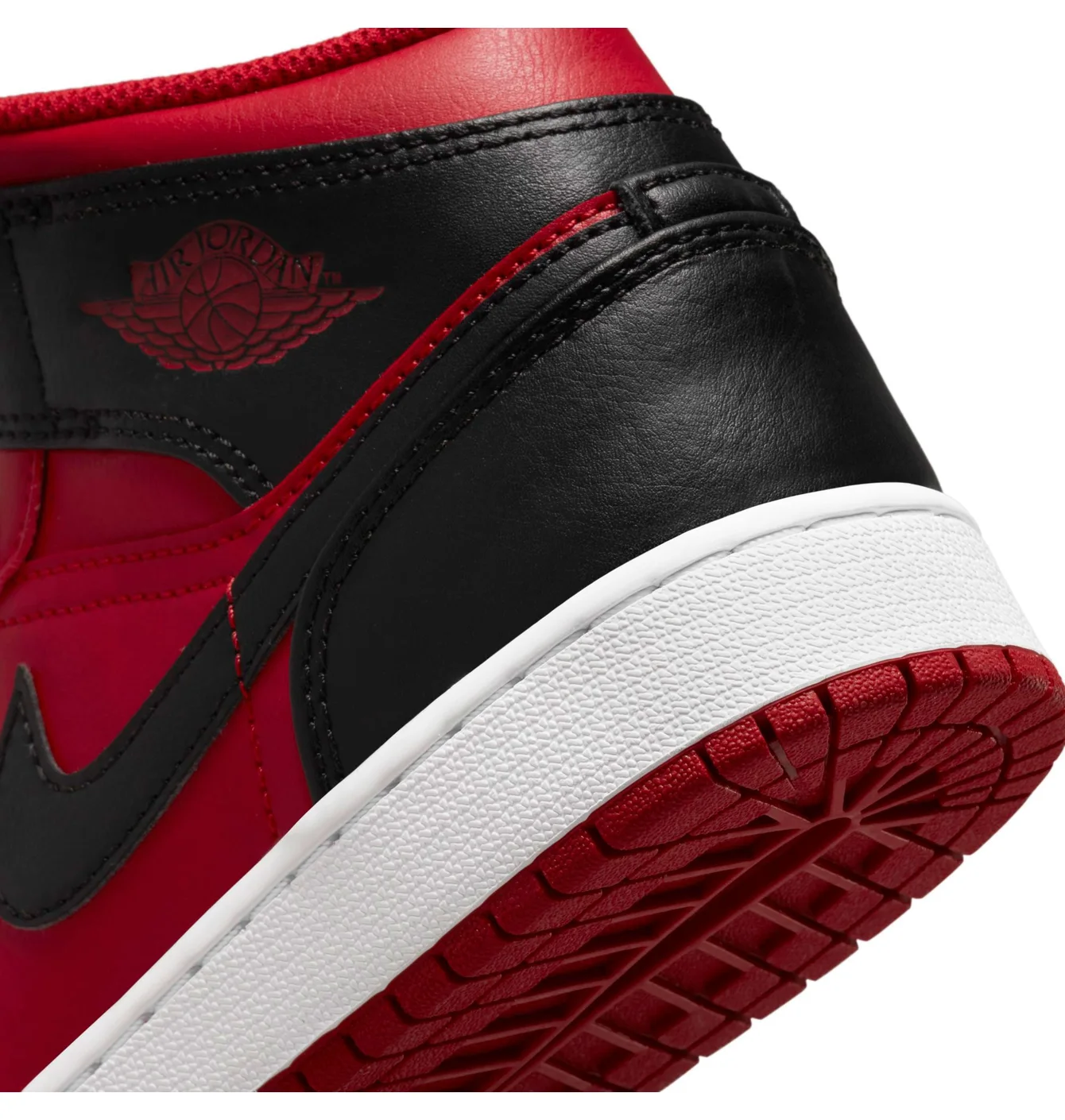 Jordan 1 Mid