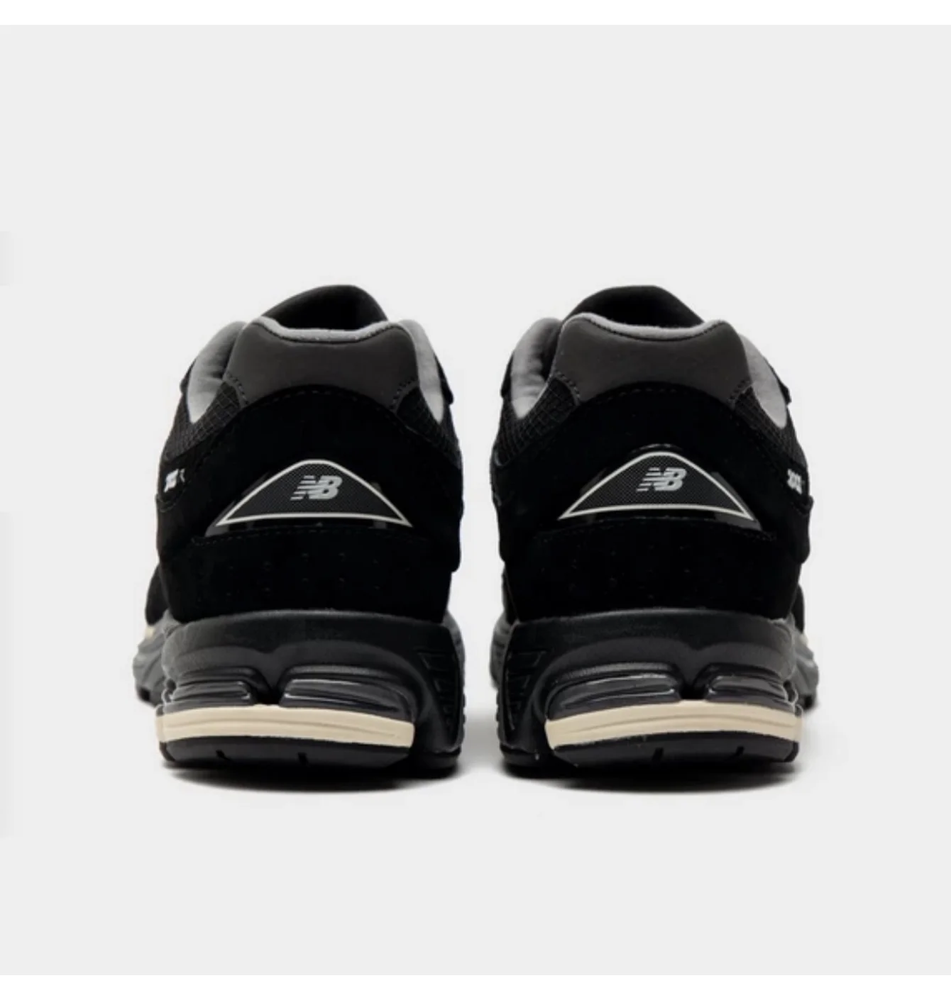 New Balance 2002R