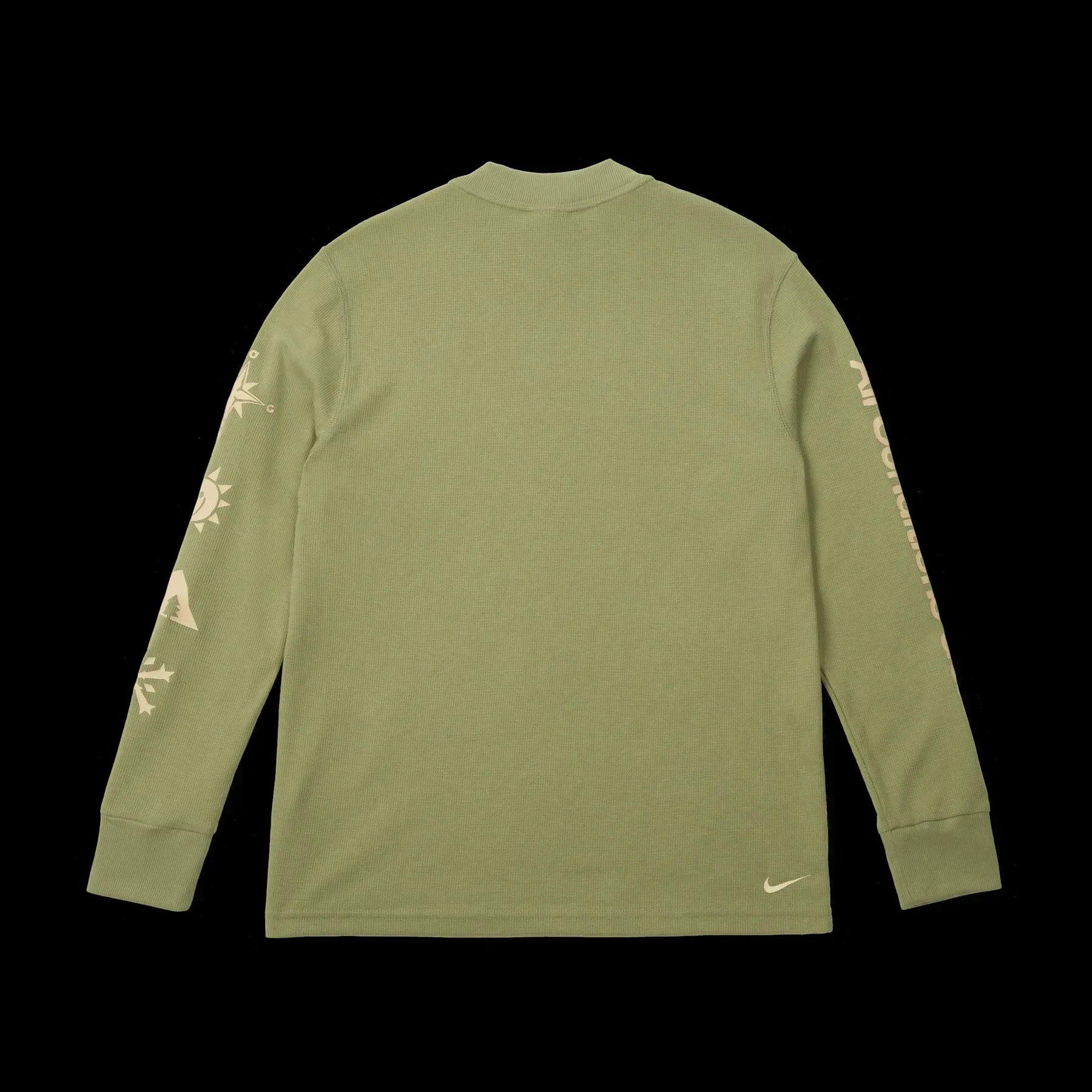 Nike ACG Dri-FIT Older Kids Long-Sleeve Top Green