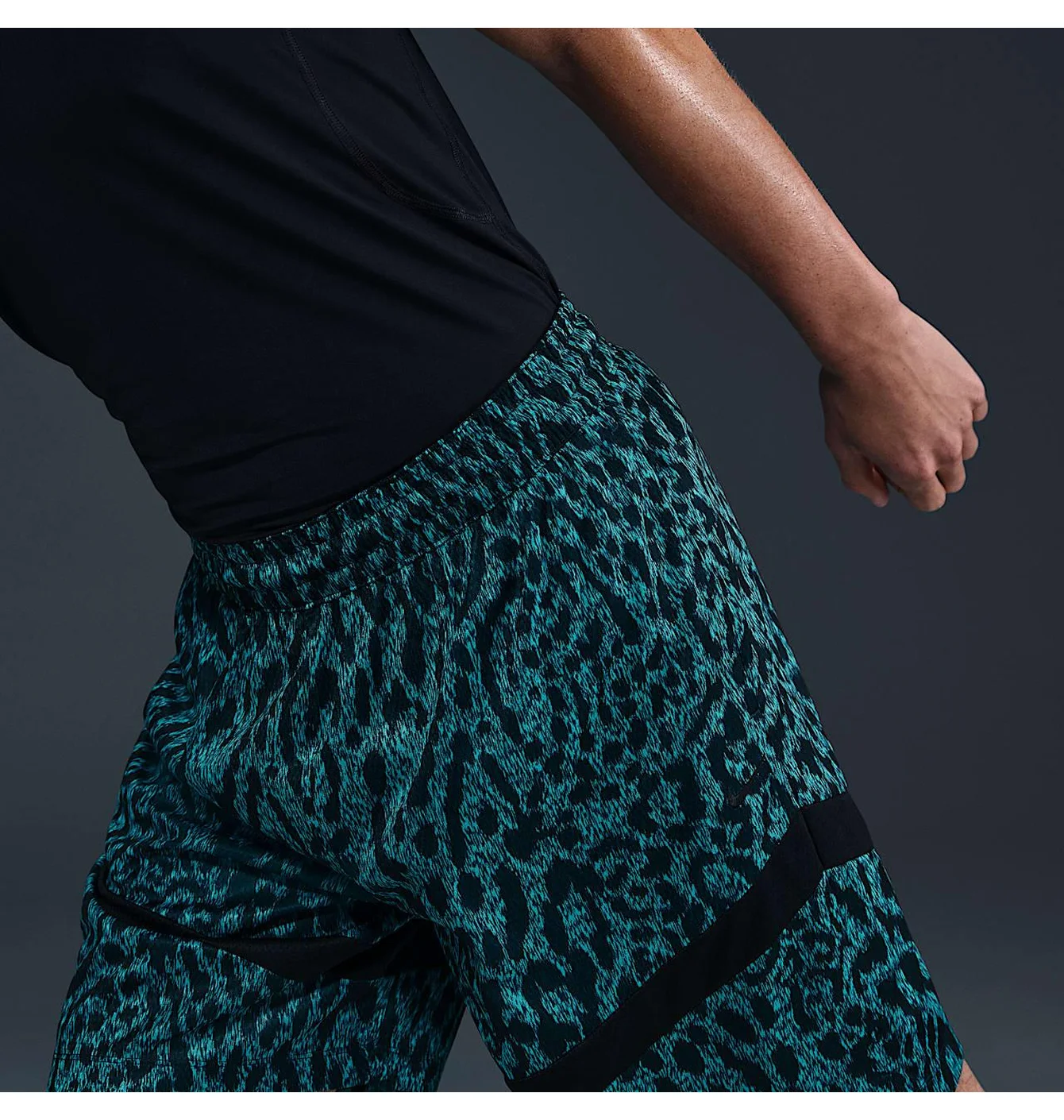 Шорты Nike M NK DF ICON 8IN SHORT AOP 1