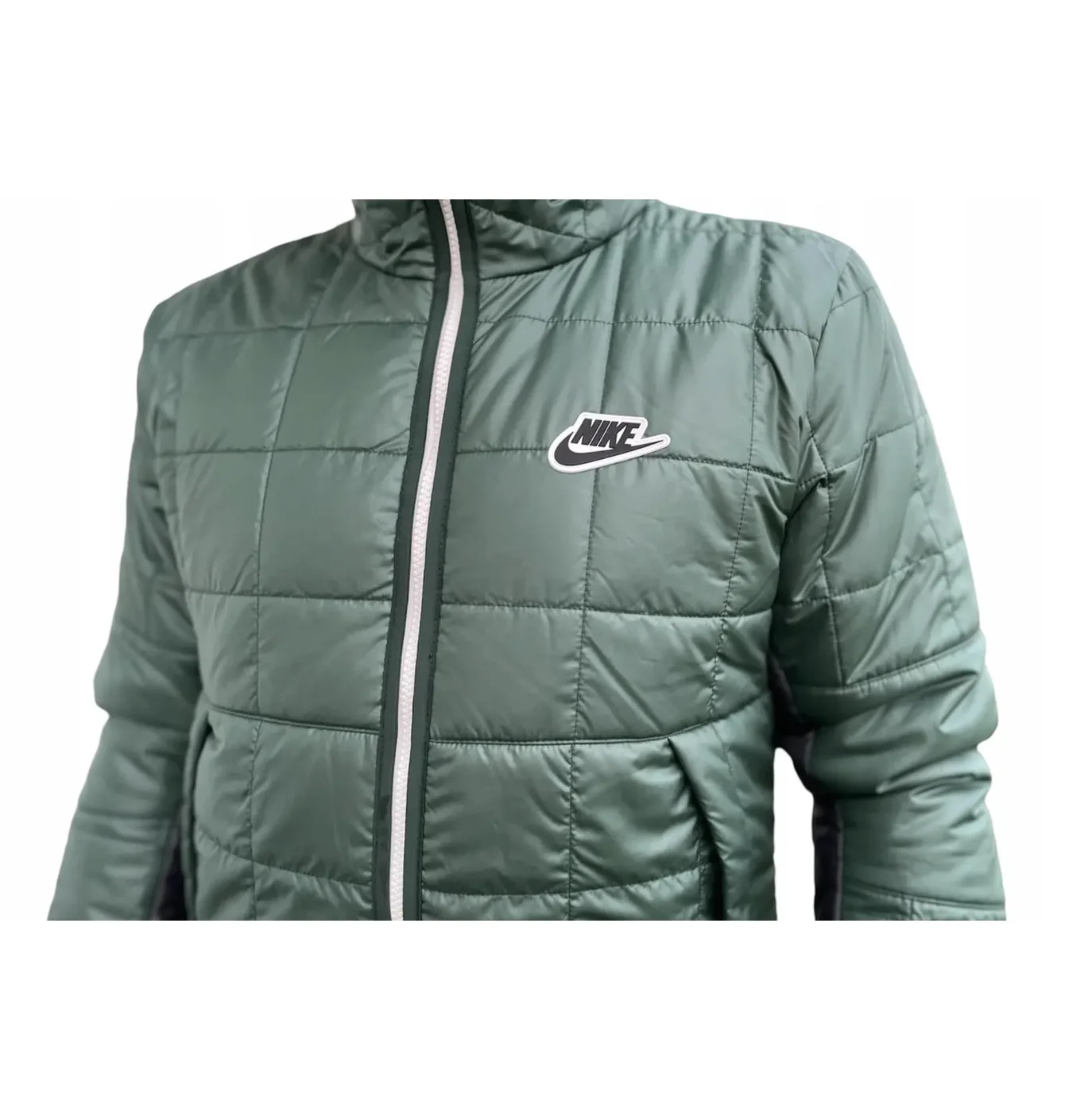 Nike Hypershield Lightweight Jacket