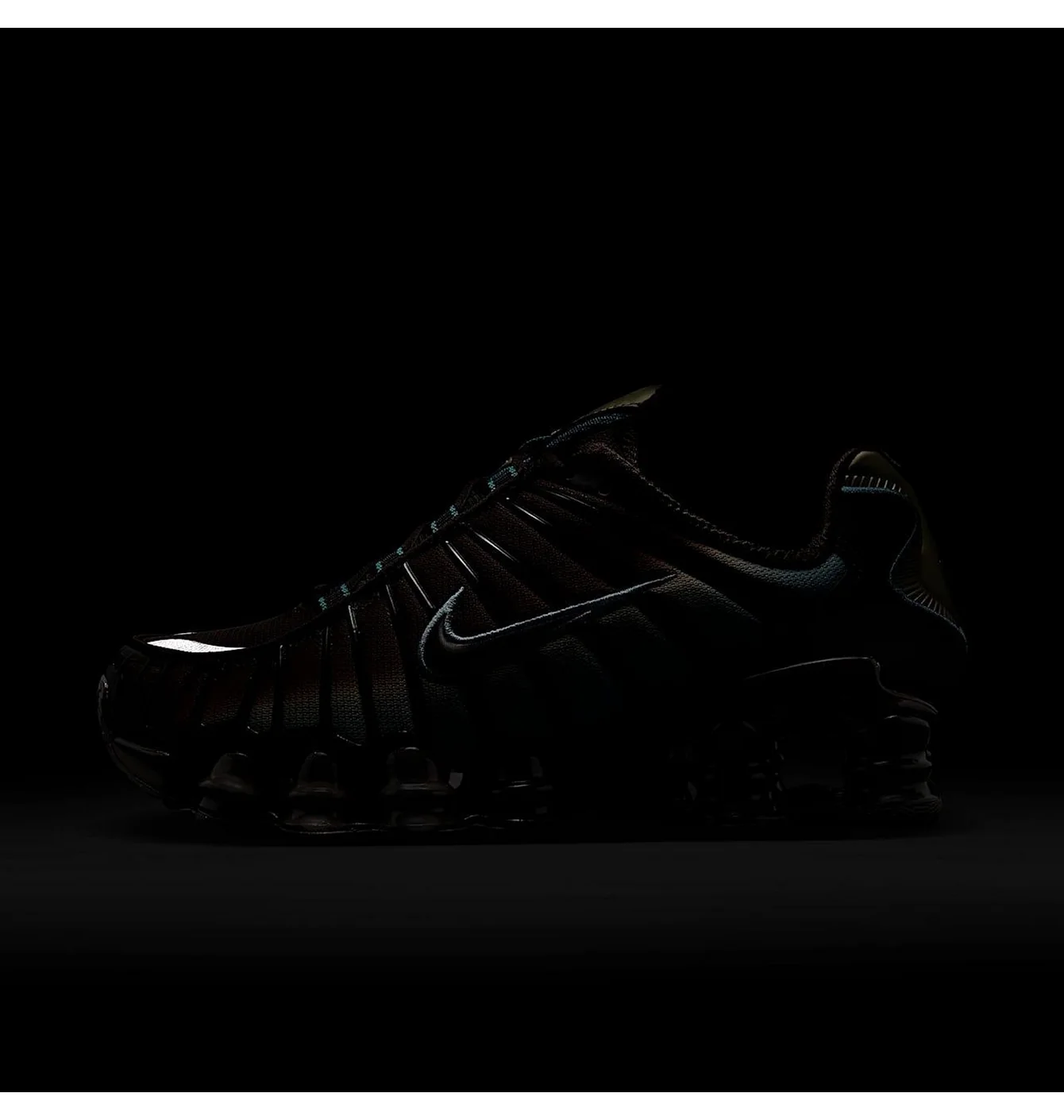 NIKE SHOX TL