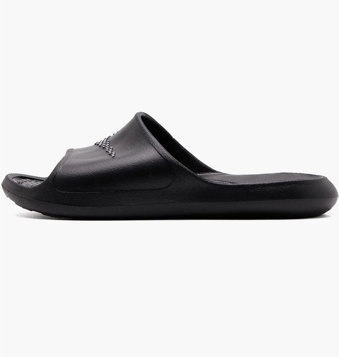 Nike Victori