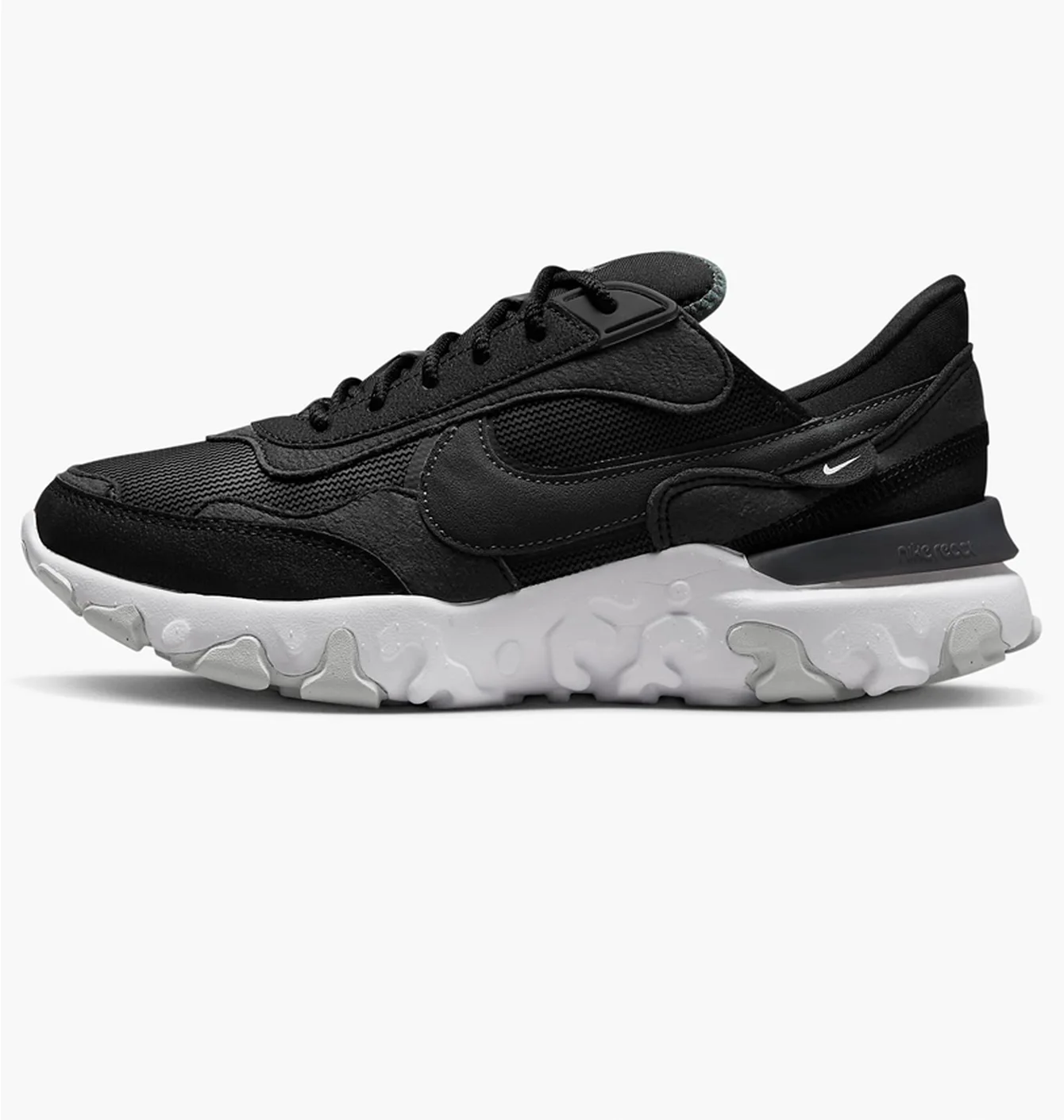 Nike REACT R3VISION