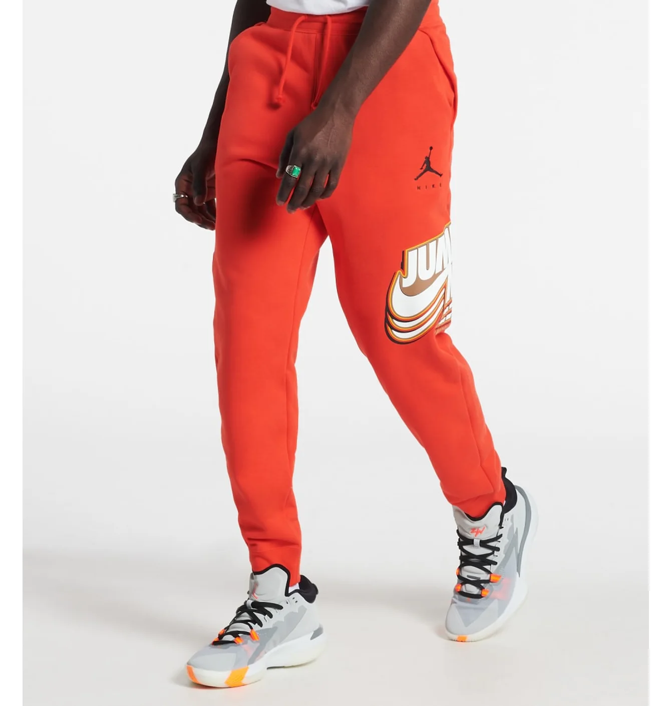 AIR JORDAN JUMPMAN