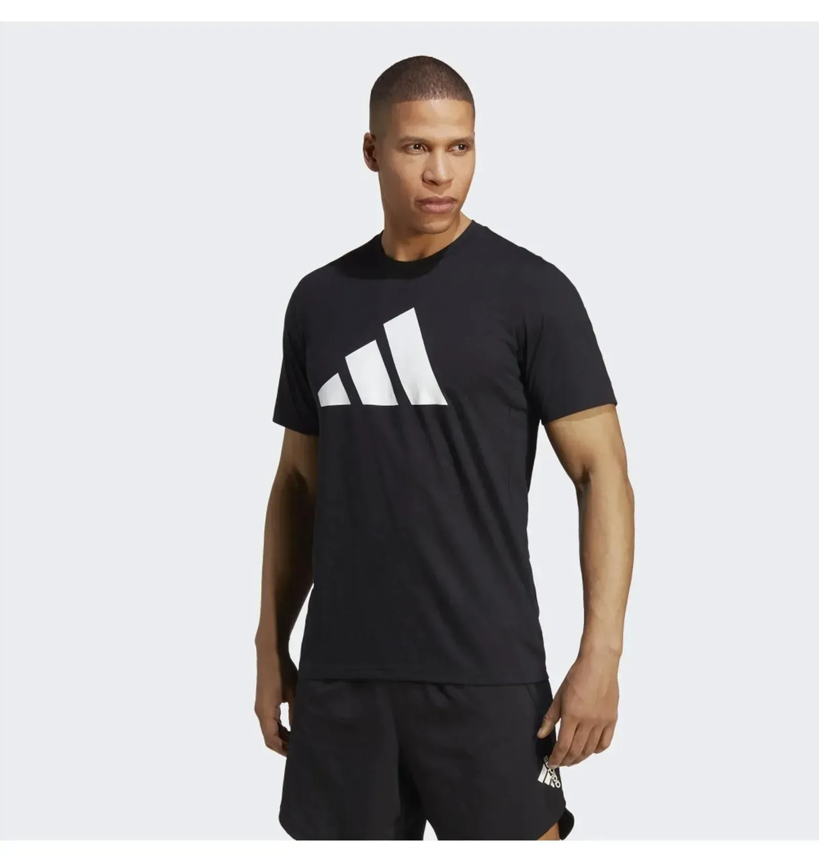 Футболка чоловіча Adidas Train Essentials Feelready Logo Performance (IB8273)