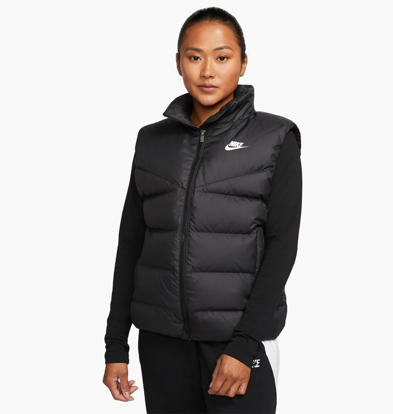 Жилетка жіноча Nike Sportswear Therma-Fit Windrunner Black DQ6896-010