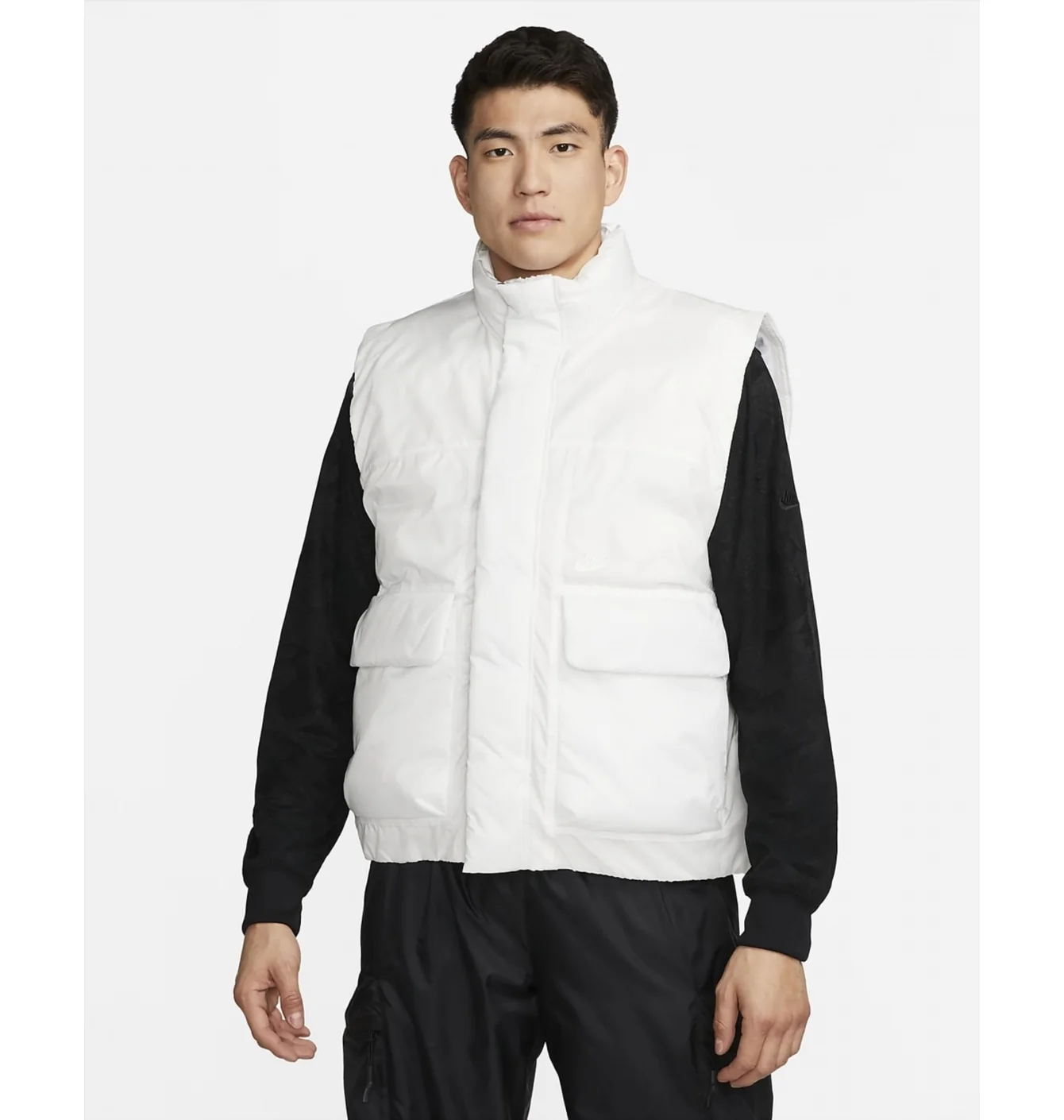 NIKE SPORTSWEAR TECH PACK