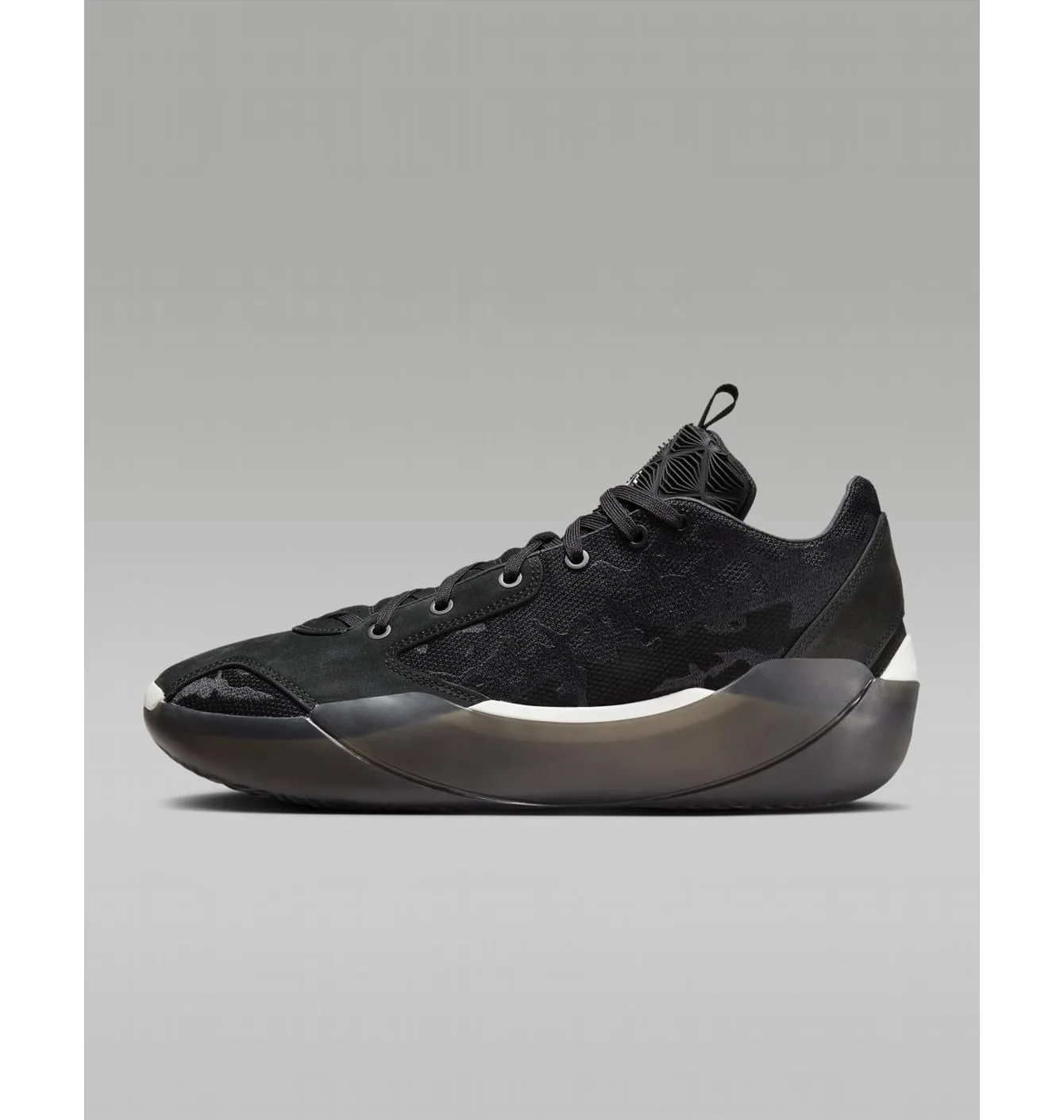 Кросівки унісекс Air Jordan Xxxix Lumier Basketball Shoes Black FQ0213-001