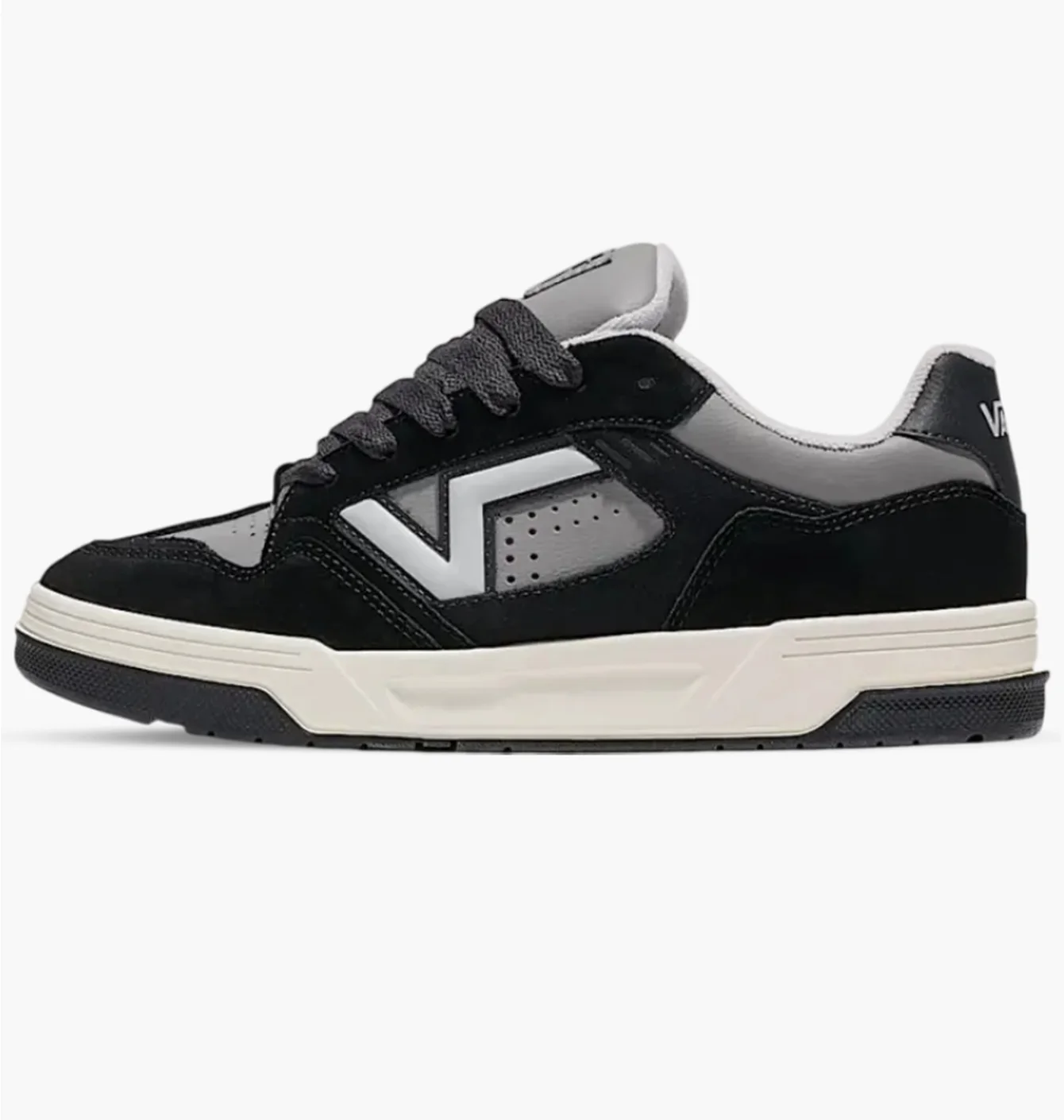 Кросівки чоловічі Vans Upland Black/Grey VN000D1HBOV
