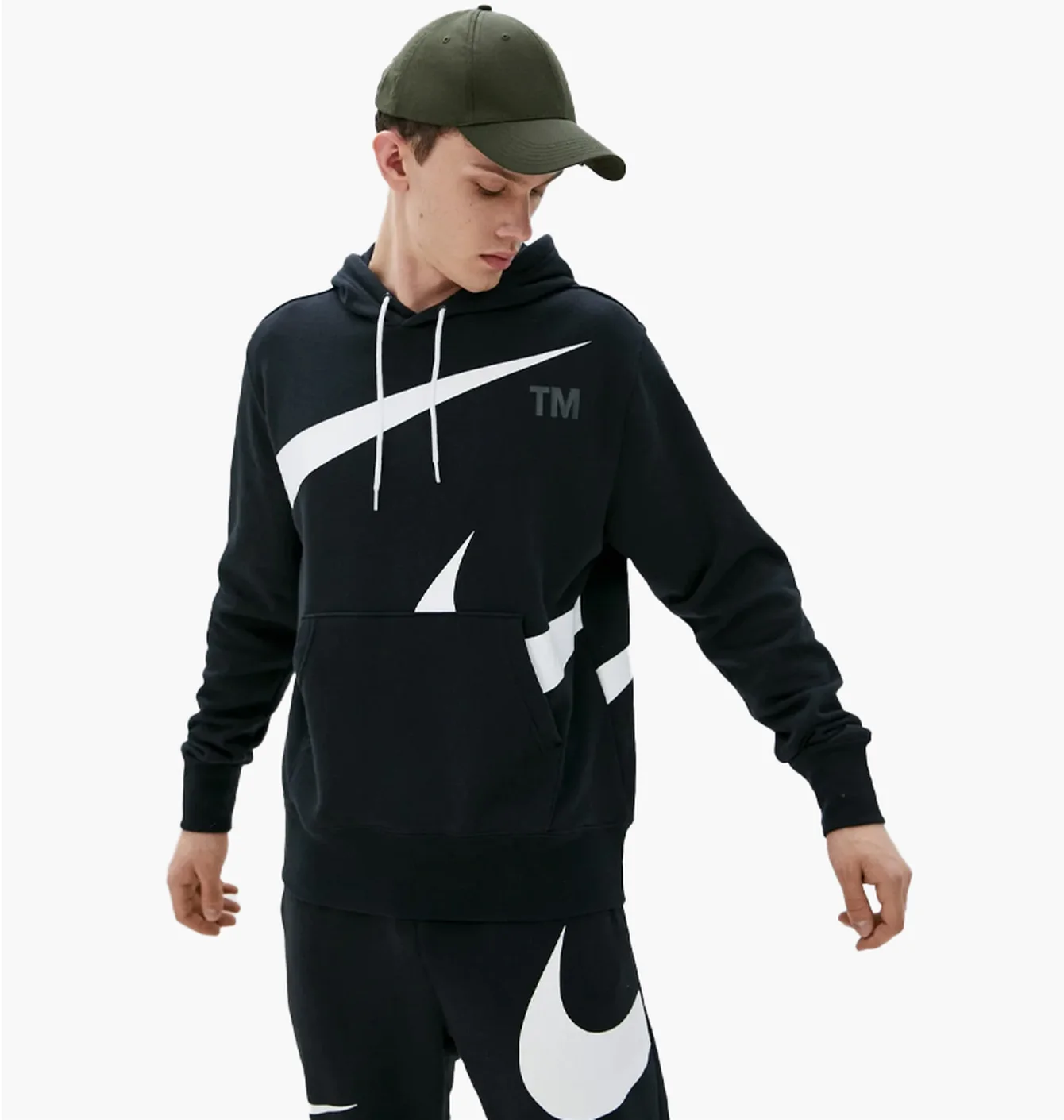 NIKE SPORTSWEAR SWOOSH