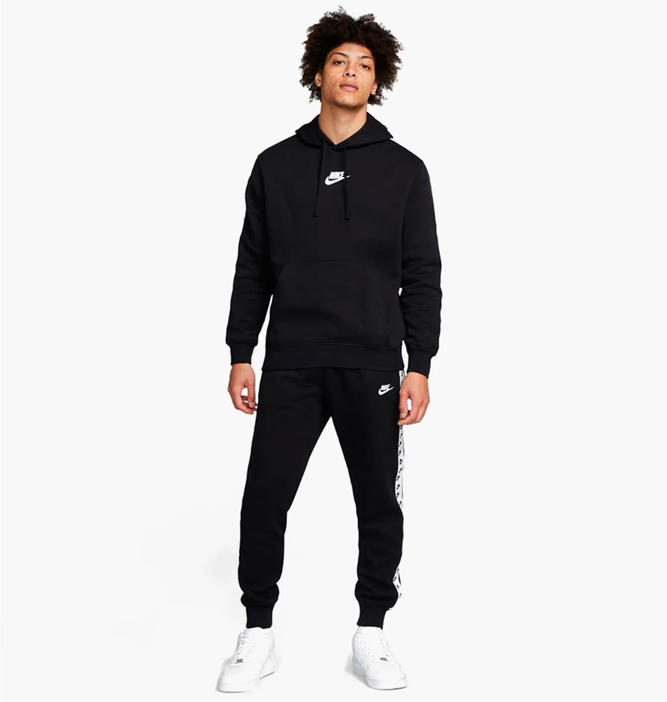 Спортивний костюм чоловічий Nike Essential Hooded Tracksuit Black DM6838-010