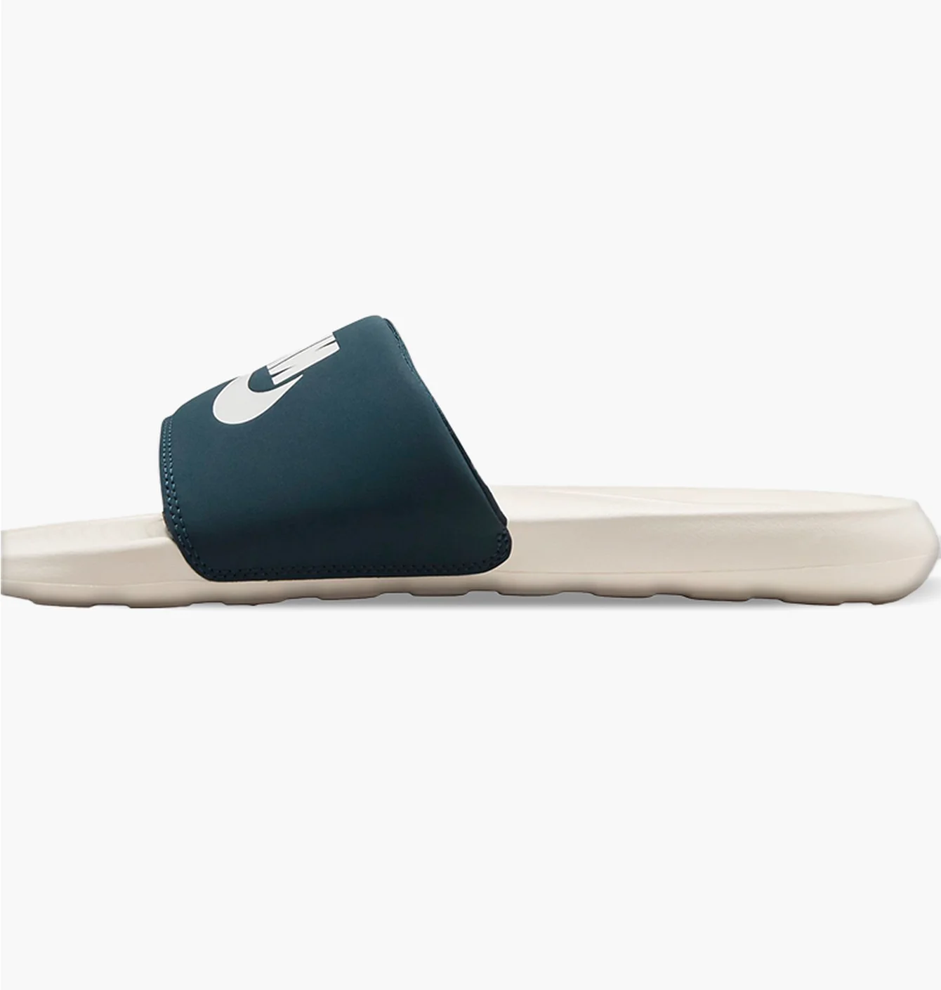Nike VICTORI ONE SLIDE