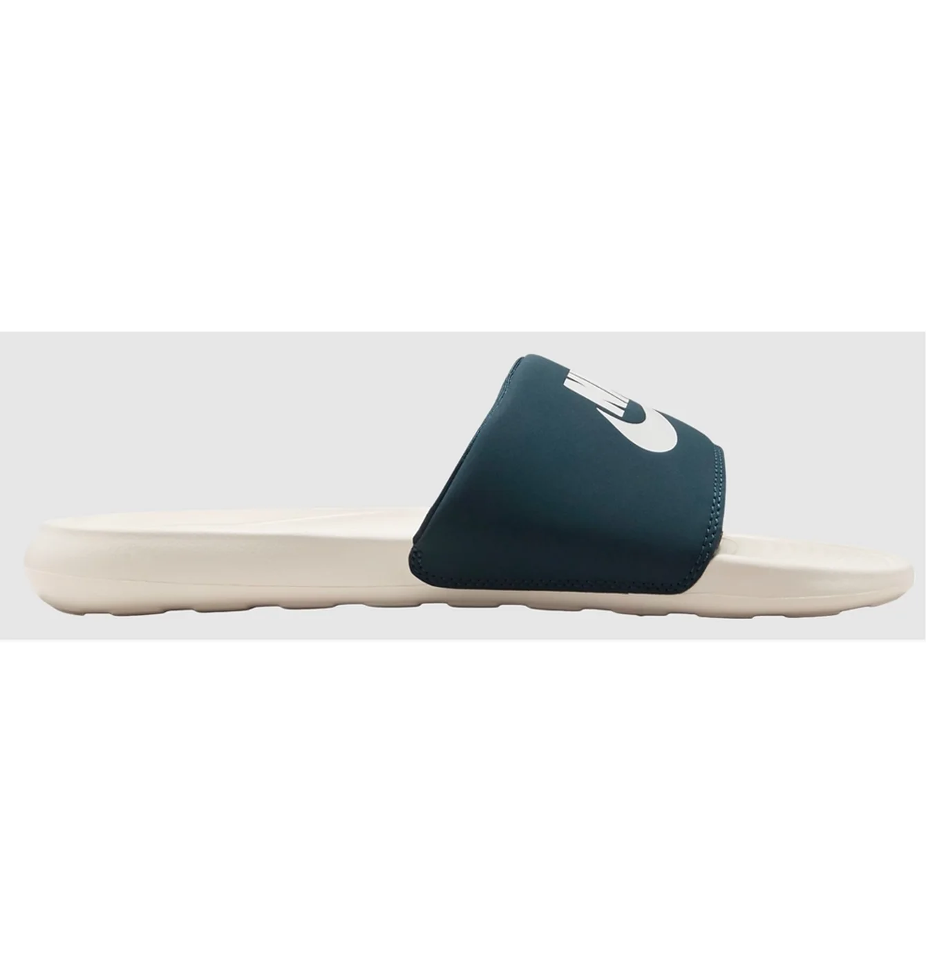 Nike VICTORI ONE SLIDE