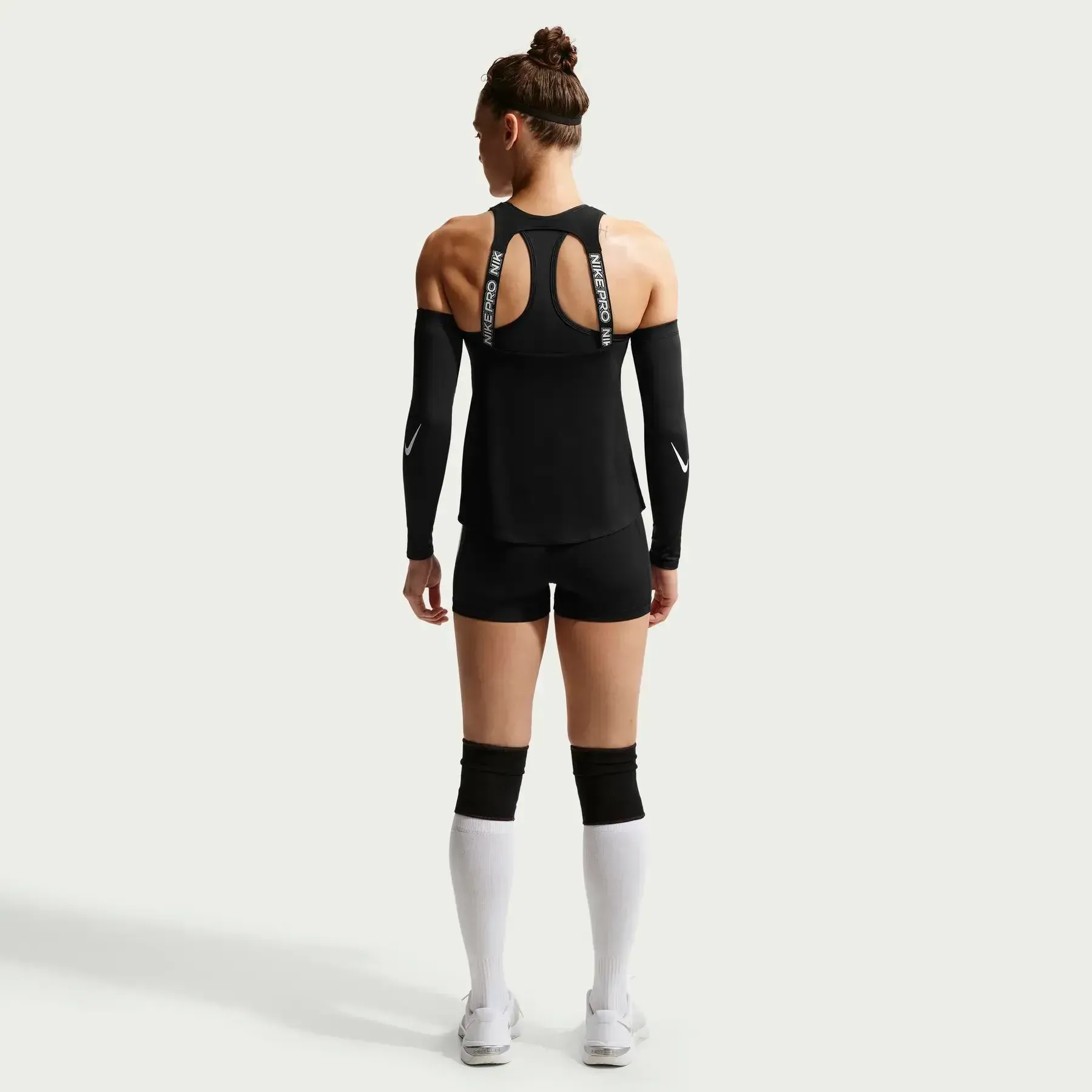 Майка жіноча Nike Top Pro (IO0208-010)