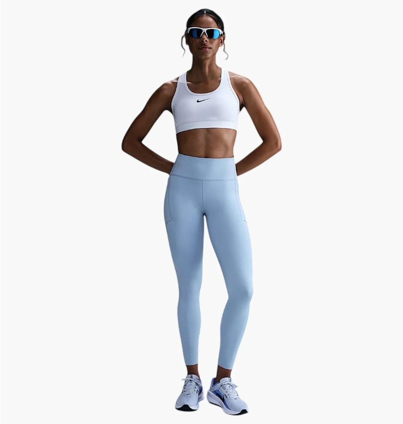 NIKE SWIFT