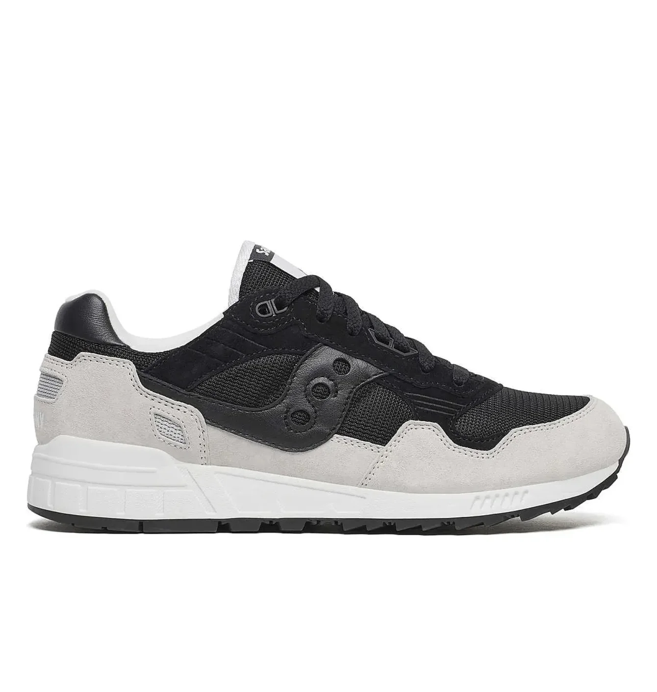 SAUCONY